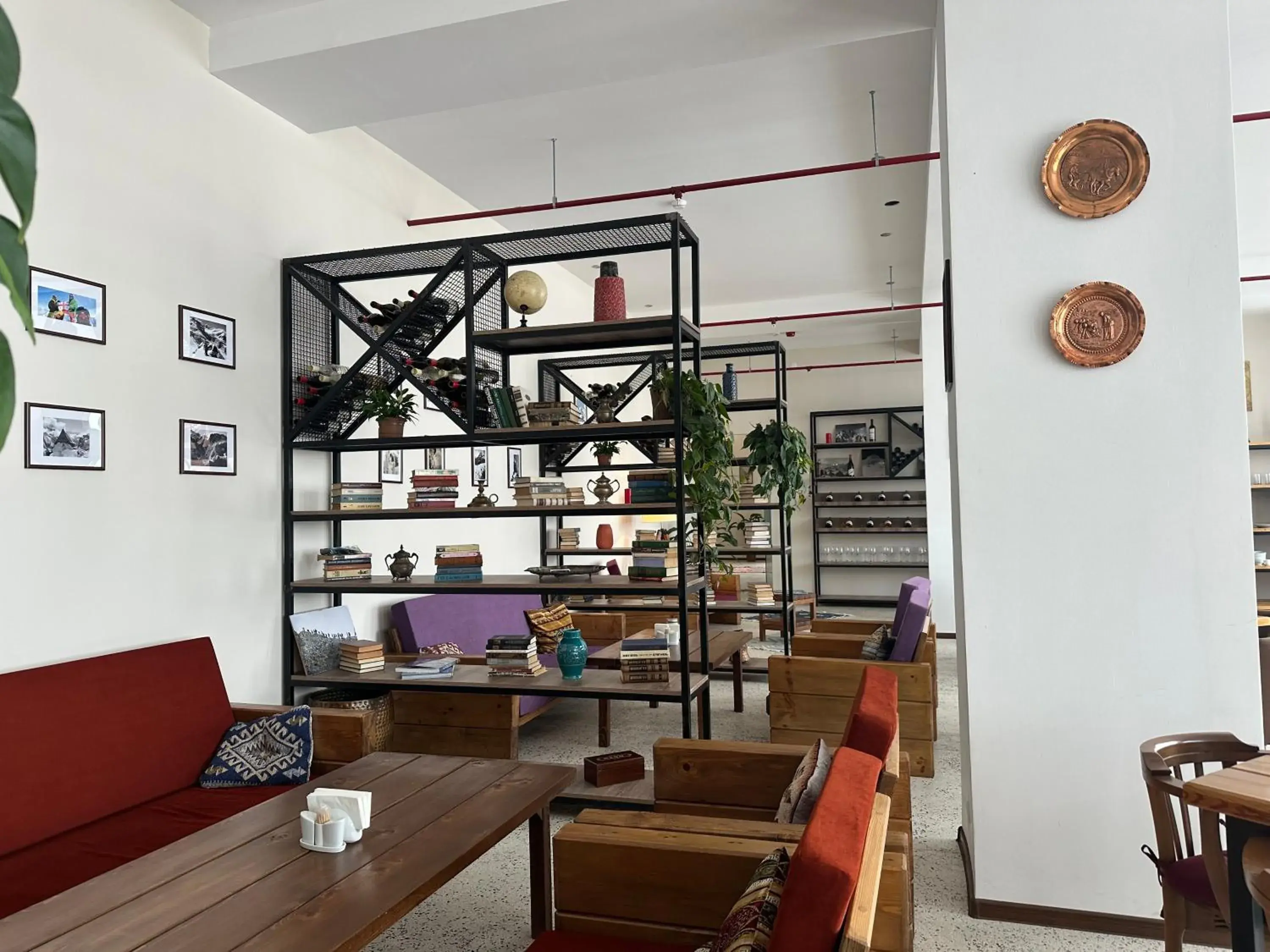 Restaurant/places to eat in Mountain House Kazbegi Restaurant/places to eat in Mountain House Kazbegi