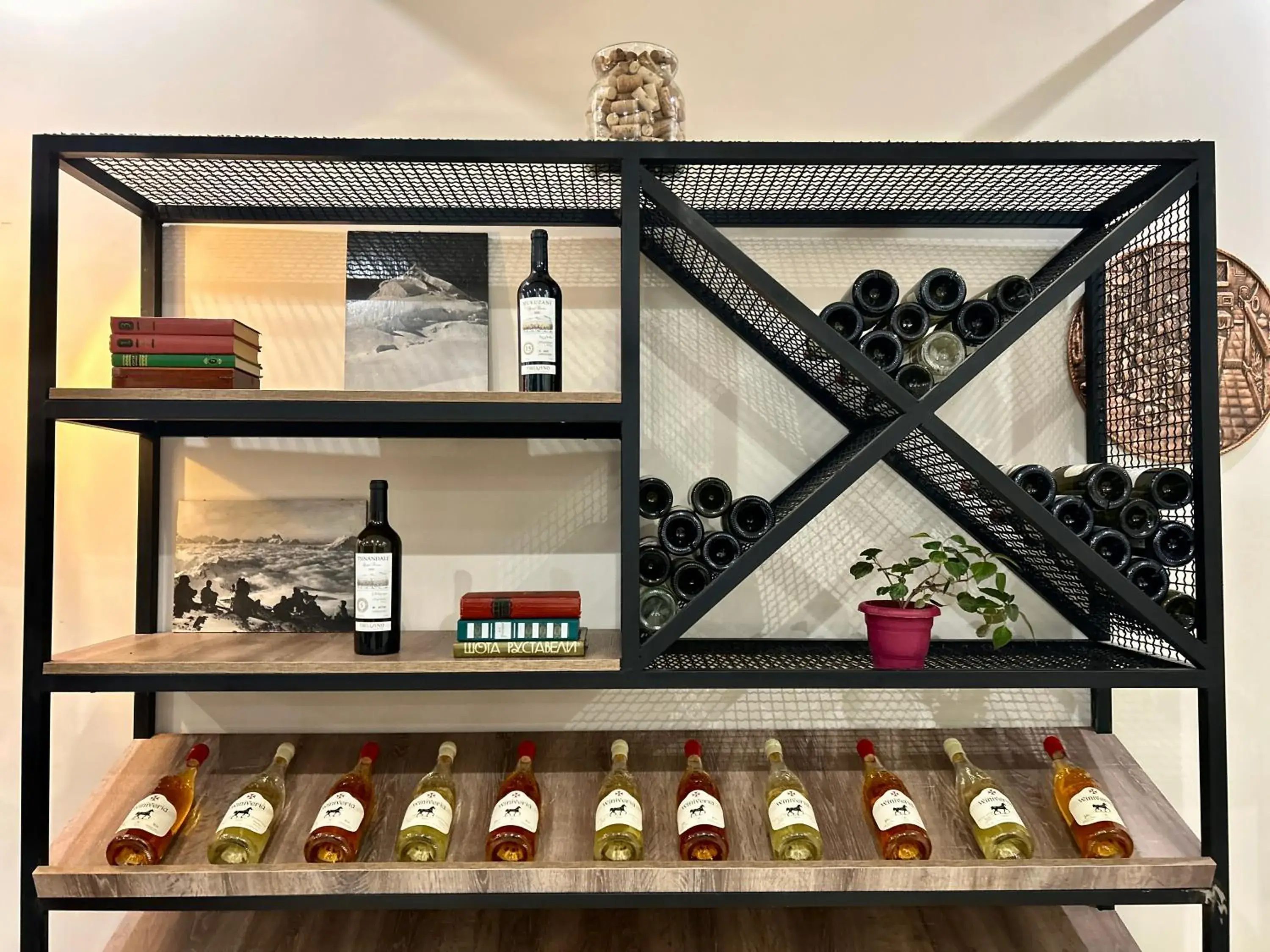 Restaurant/places to eat in Mountain House Kazbegi Restaurant/places to eat in Mountain House Kazbegi