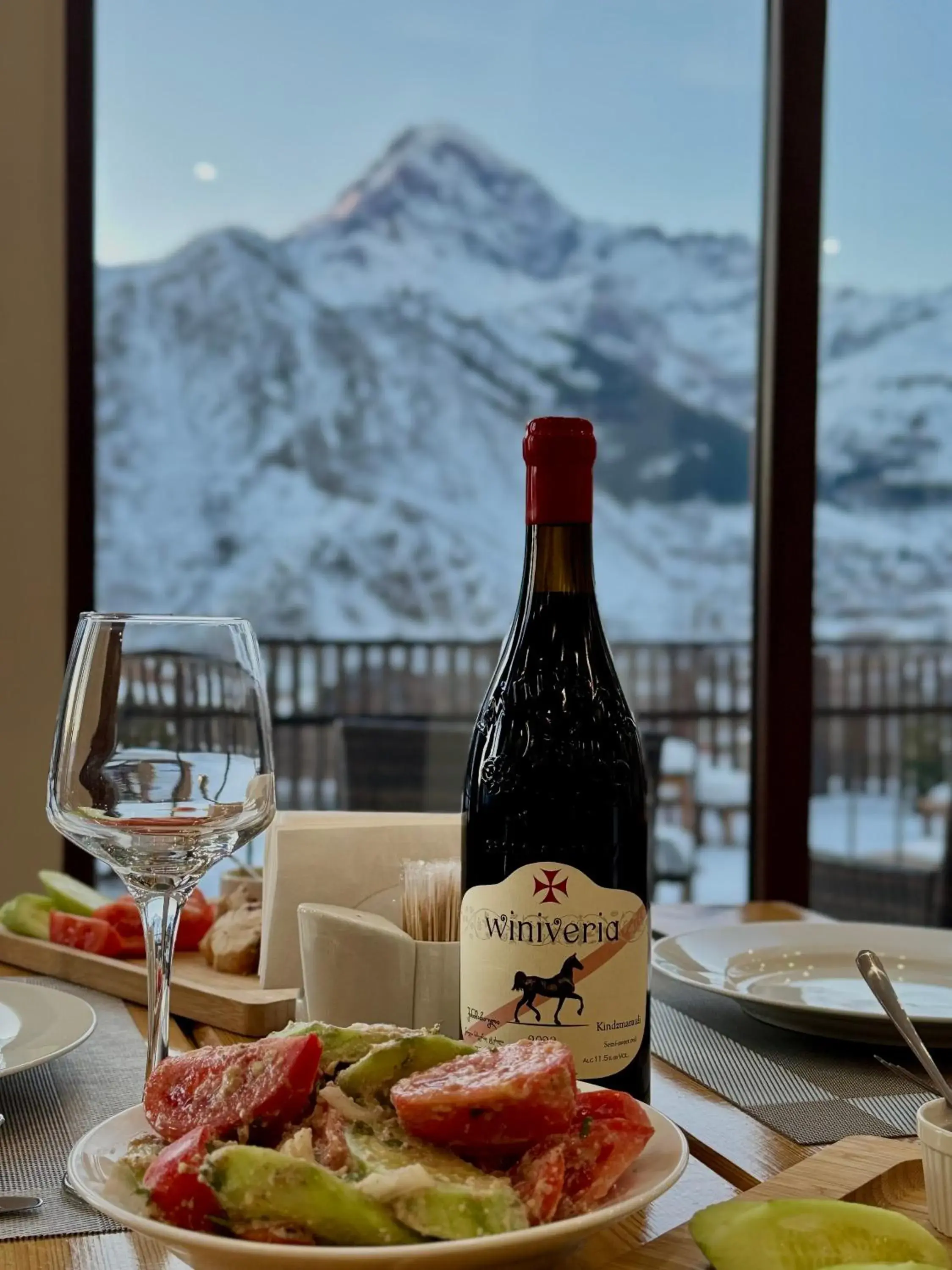 Restaurant/places to eat in Mountain House Kazbegi Restaurant/places to eat in Mountain House Kazbegi