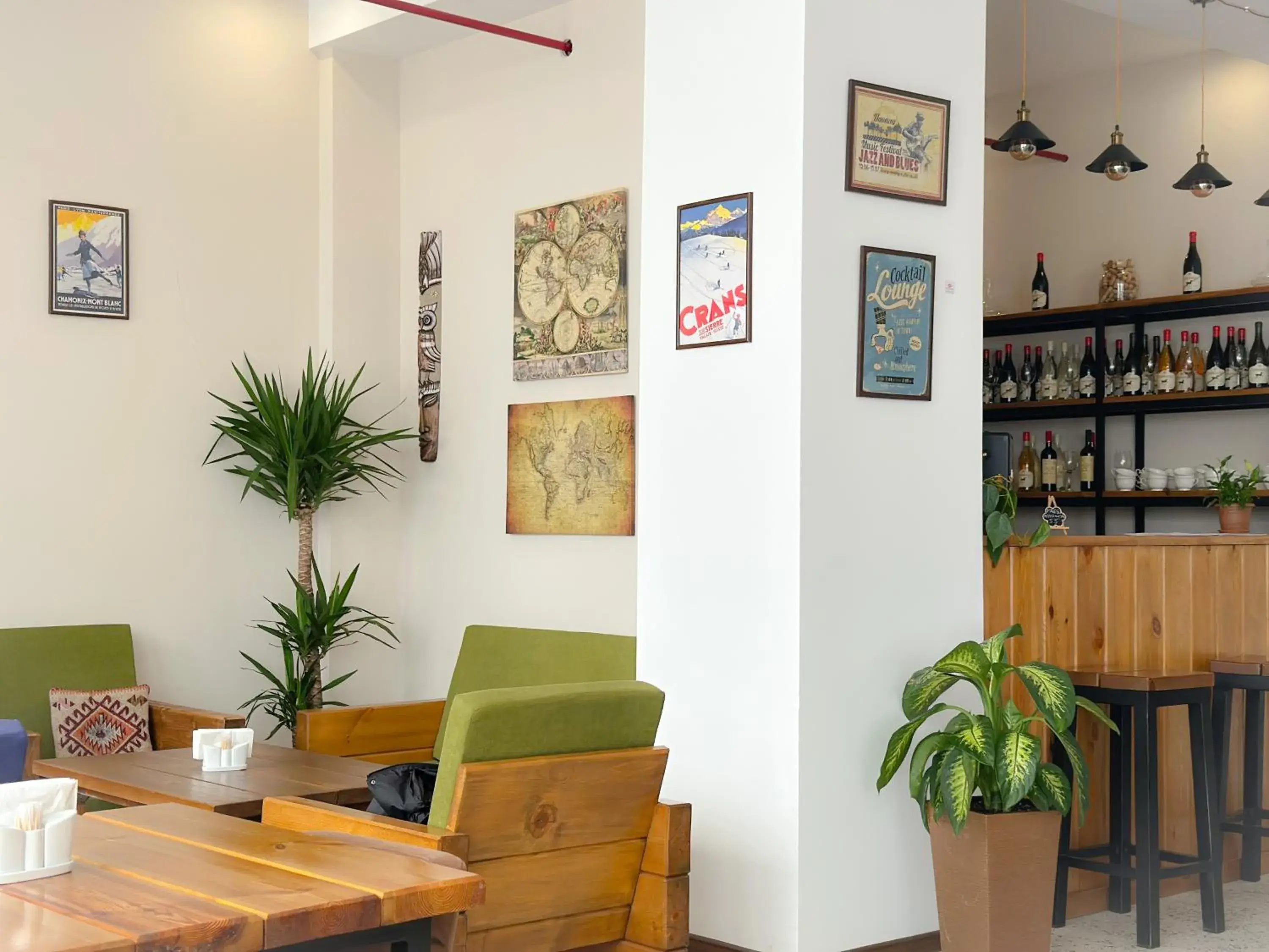 Restaurant/places to eat in Mountain House Kazbegi Restaurant/places to eat in Mountain House Kazbegi