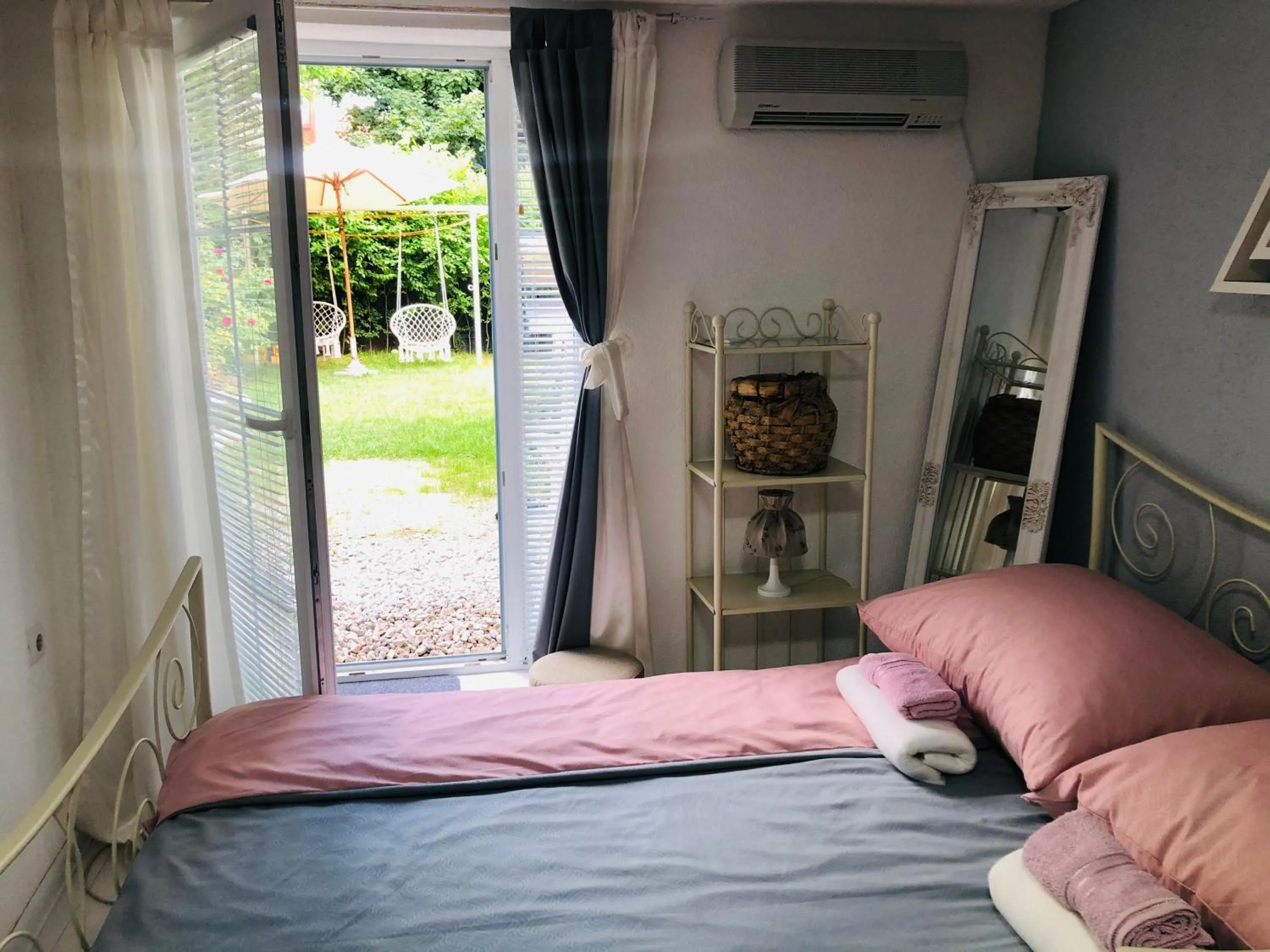 Bed in Apartman Indira