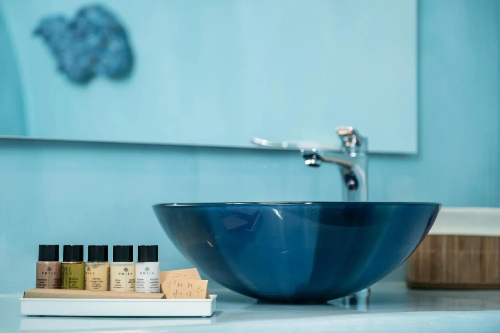 Bathroom in Sun Angelos Oia - Luxury Cave Suites