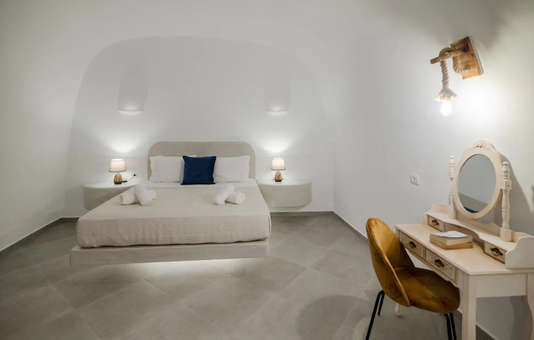 Bedroom, Bed in Sun Angelos Oia - Luxury Cave Suites