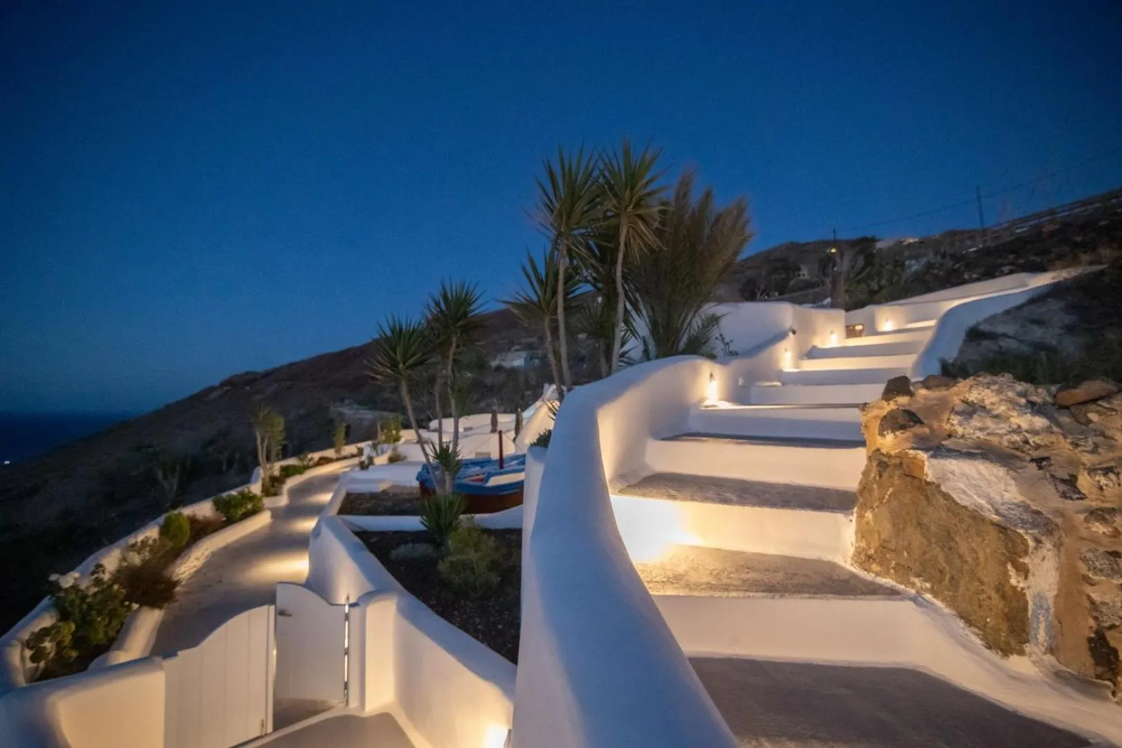 Night in Sun Angelos Oia - Luxury Cave Suites
