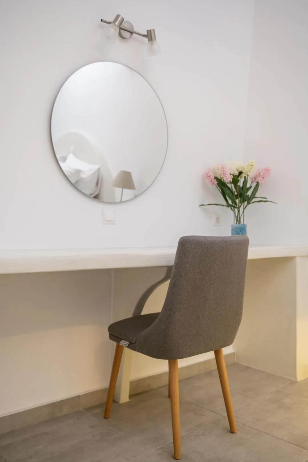 Bedroom in Sun Angelos Oia - Luxury Cave Suites