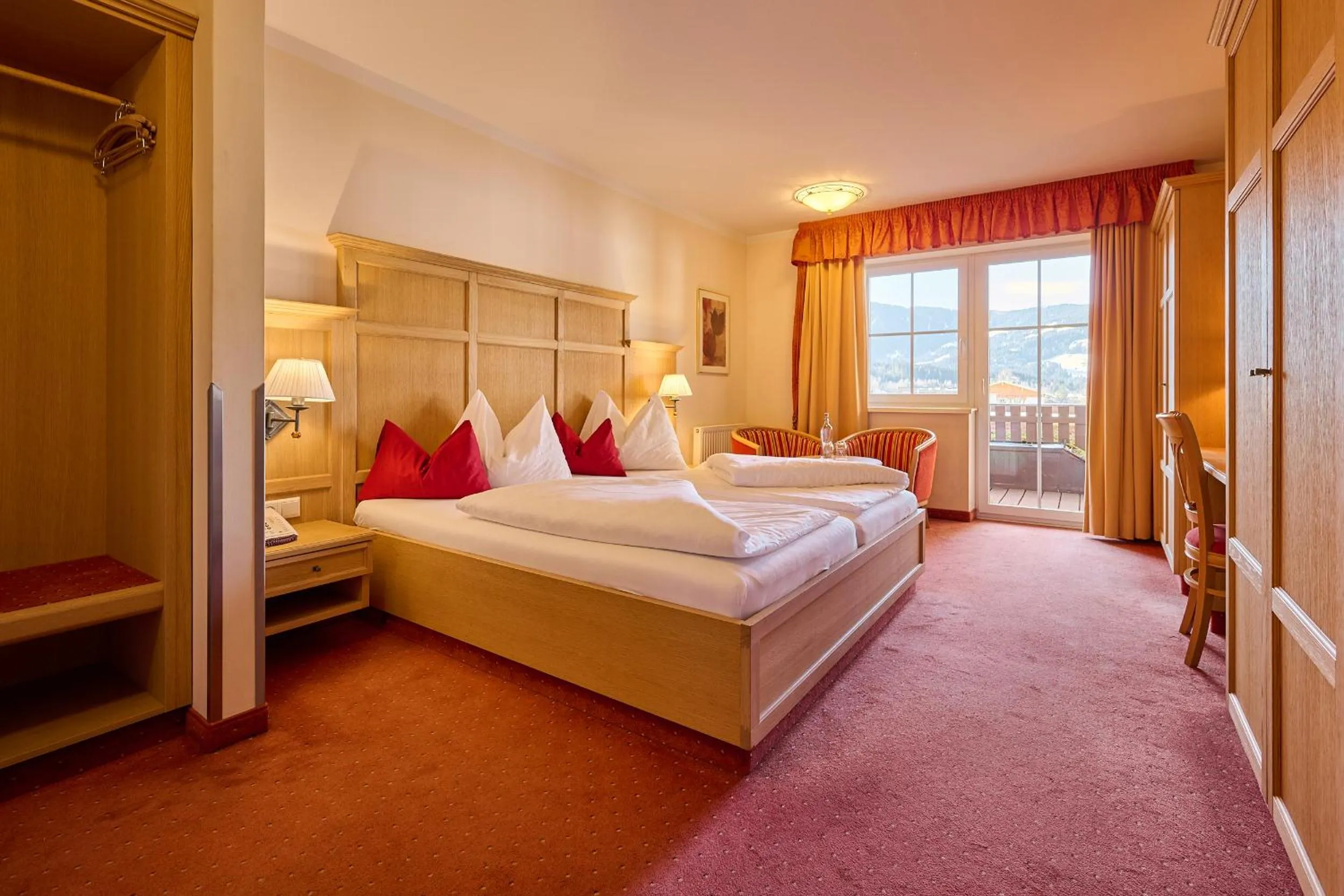 Photo of the whole room, Bed in Landhotel Schermer