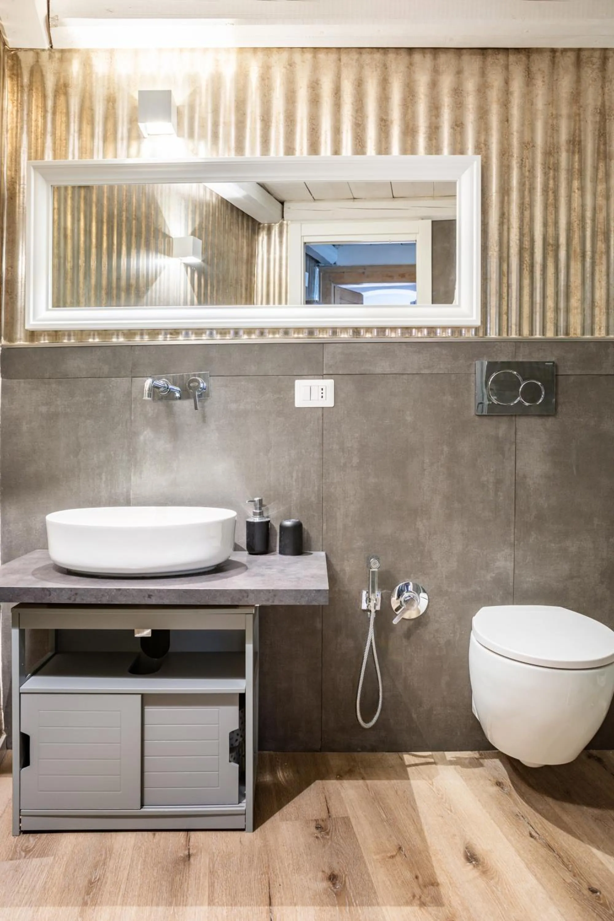 Bathroom in Bari LandLord 8 - Una Finestra sulla Cattedrale