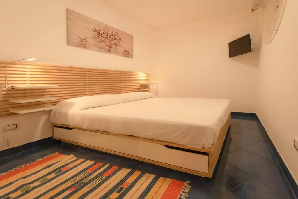 Bed in Design loft Marinella in Porticello