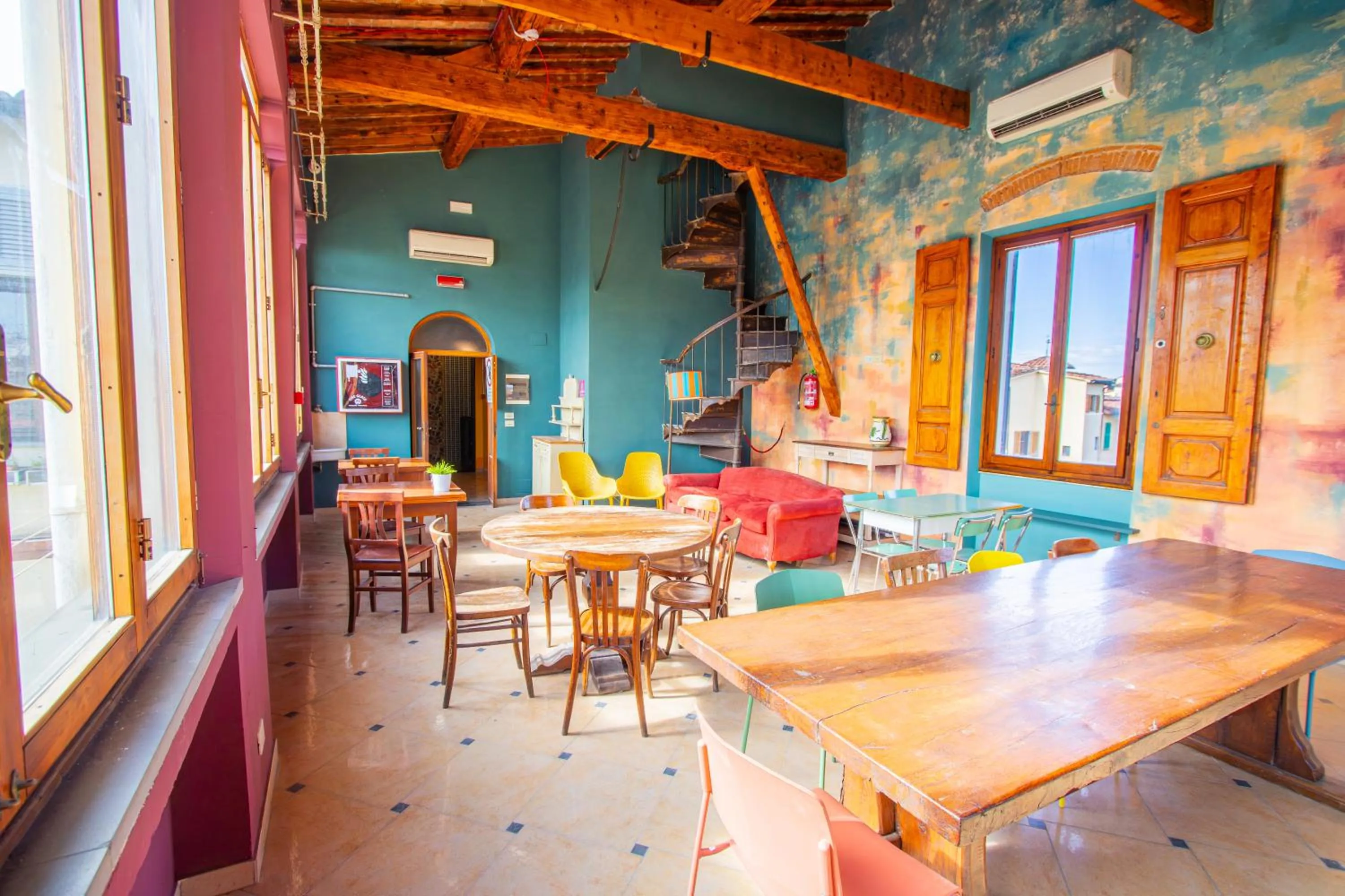 Living room in Ostello Bello Firenze