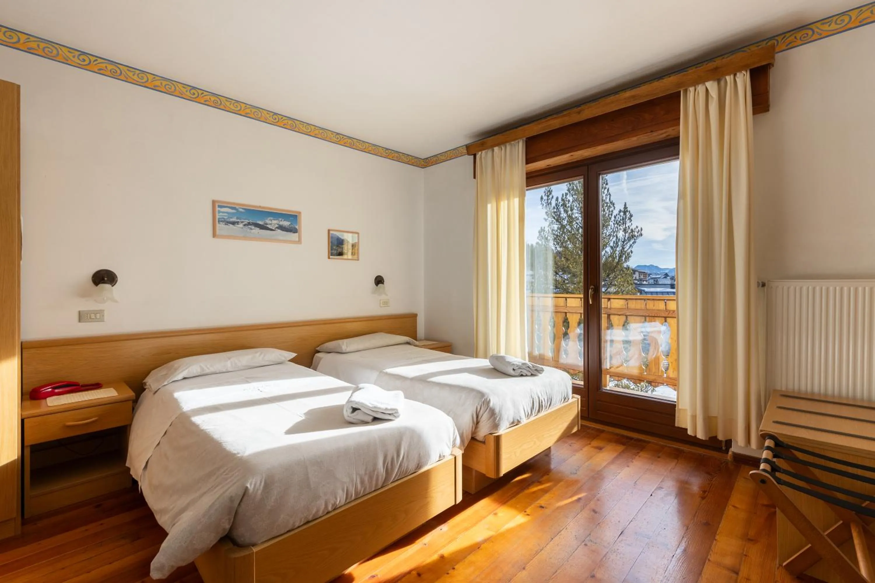 Bed in Hotel Edelweiss