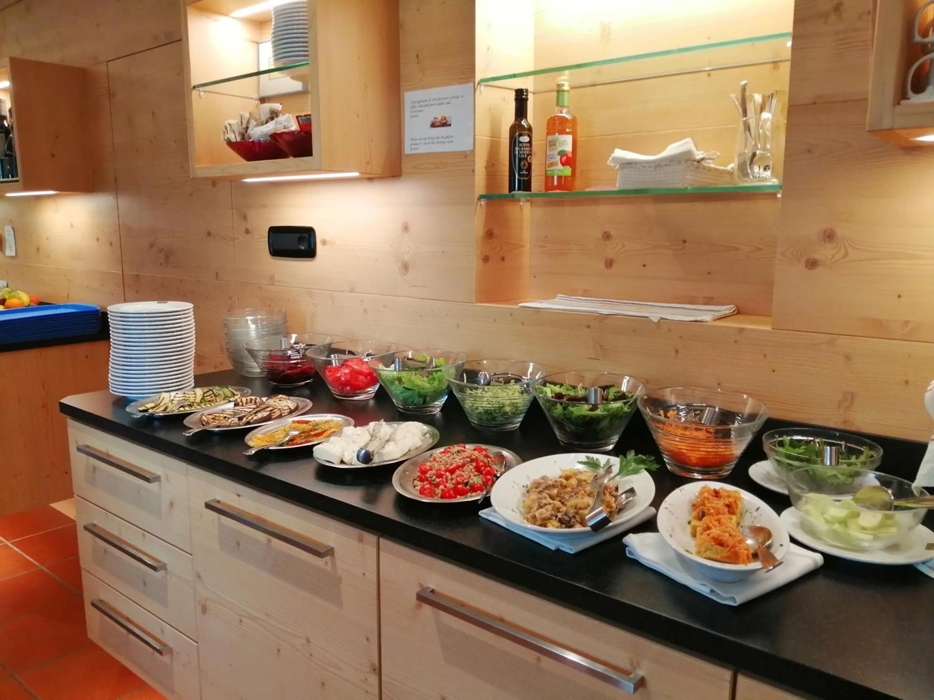 Restaurant/places to eat in Hotel Edelweiss
