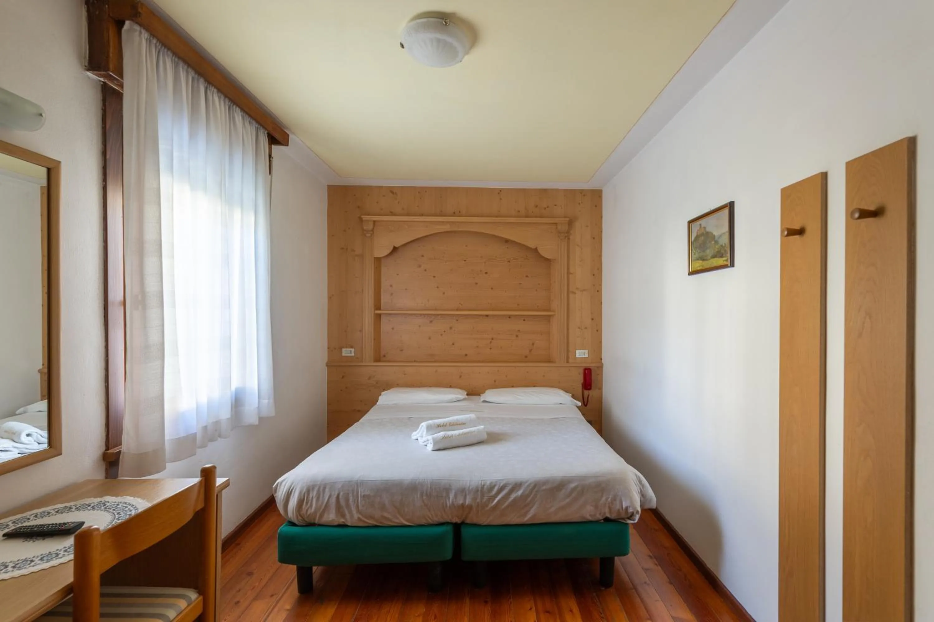Bed in Hotel Edelweiss