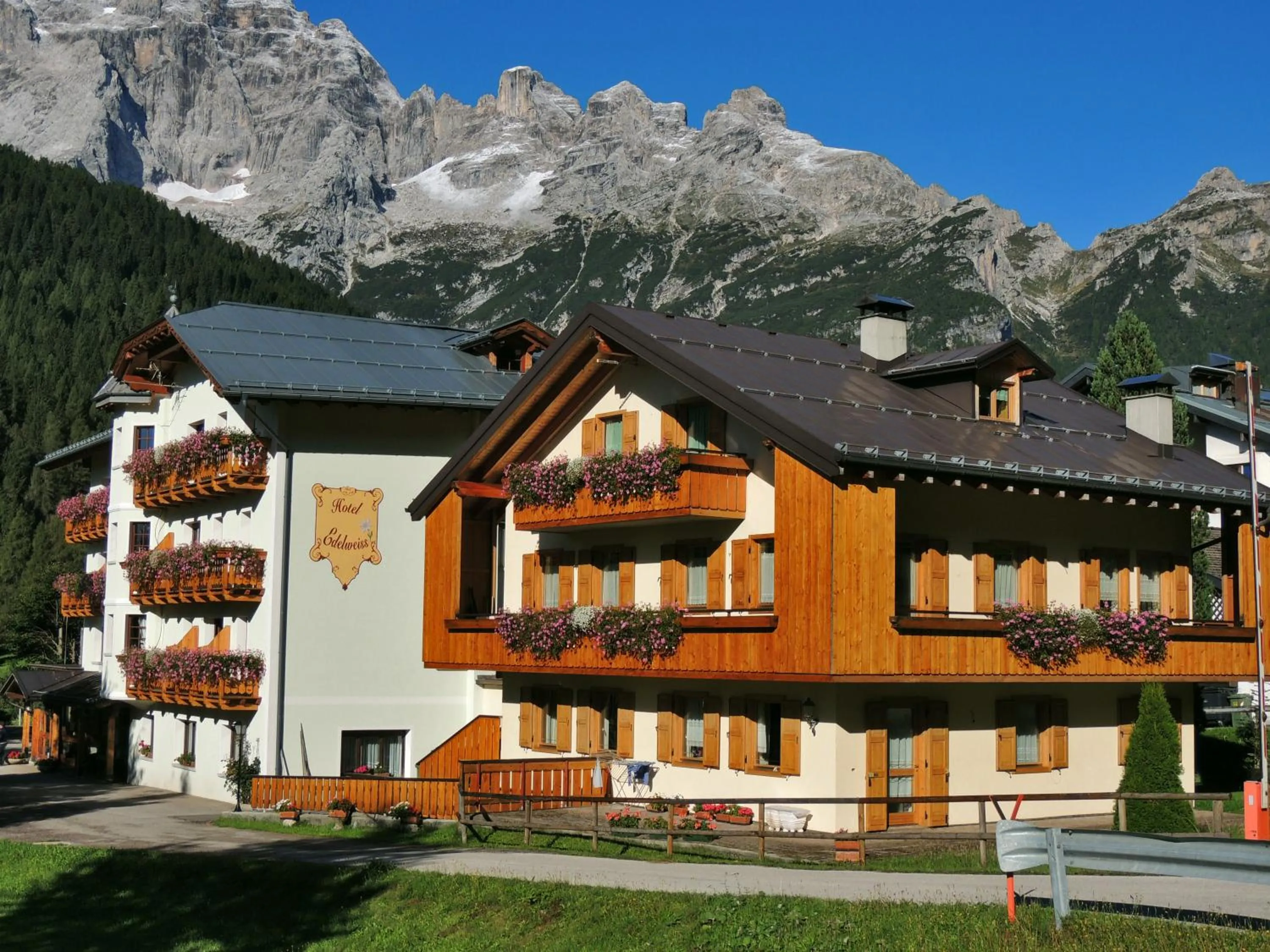 Property building in Hotel Edelweiss