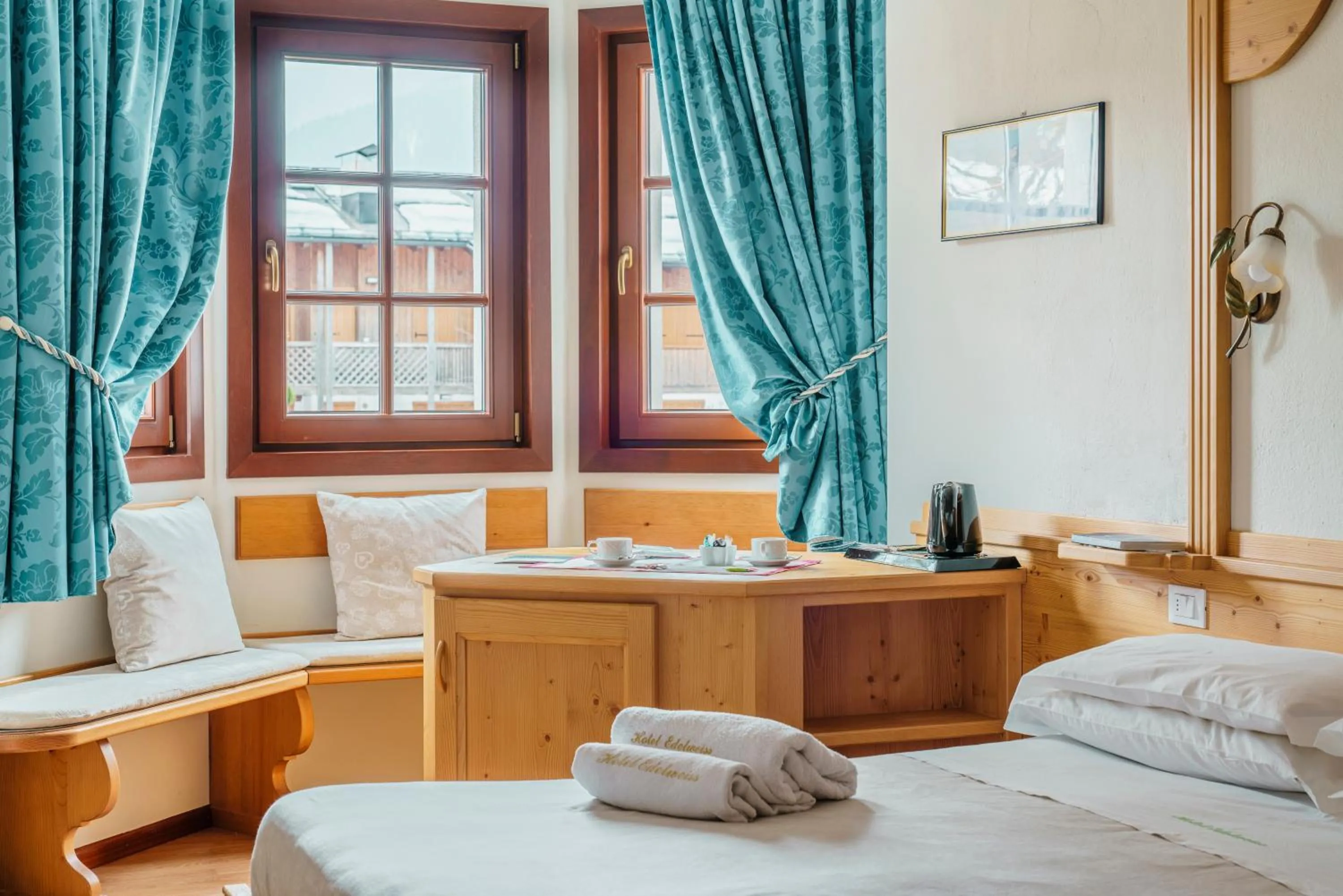 Bed in Hotel Edelweiss