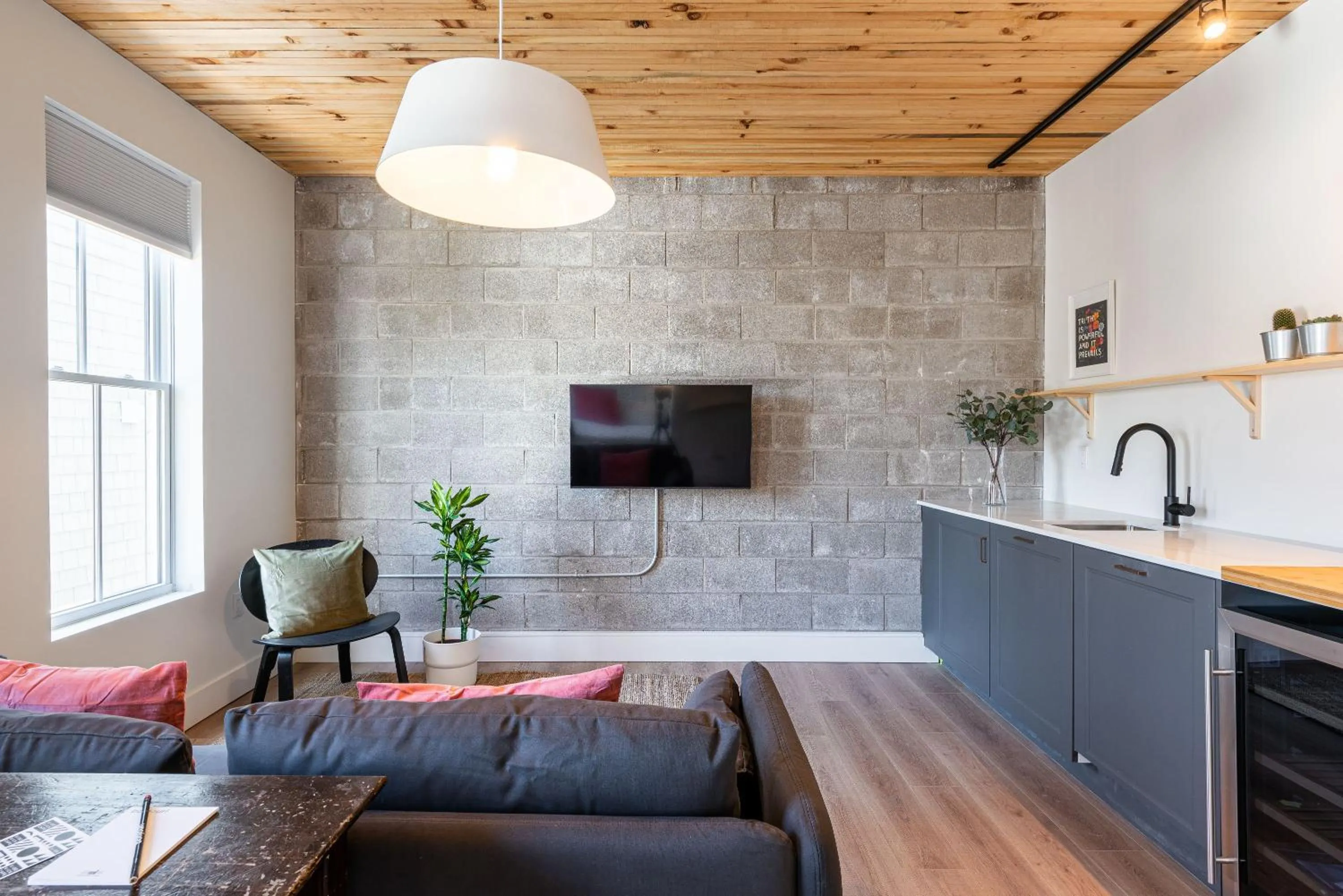 TV and multimedia in Brewery Park Hotel