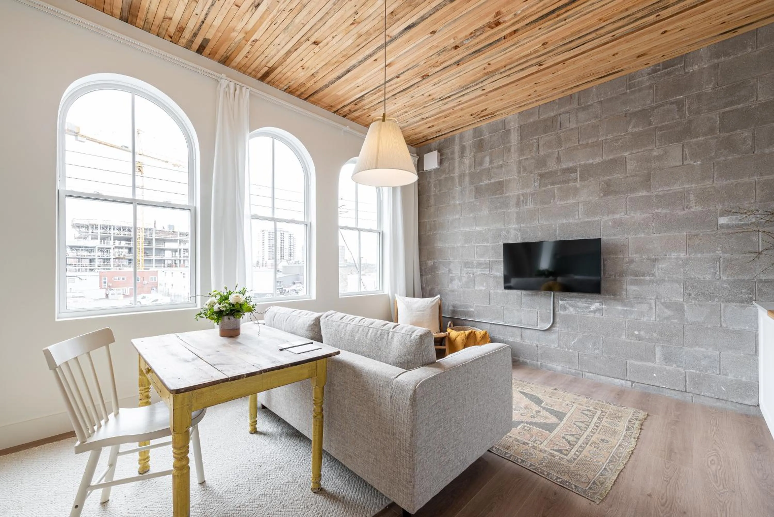 Living room in Brewery Park Hotel