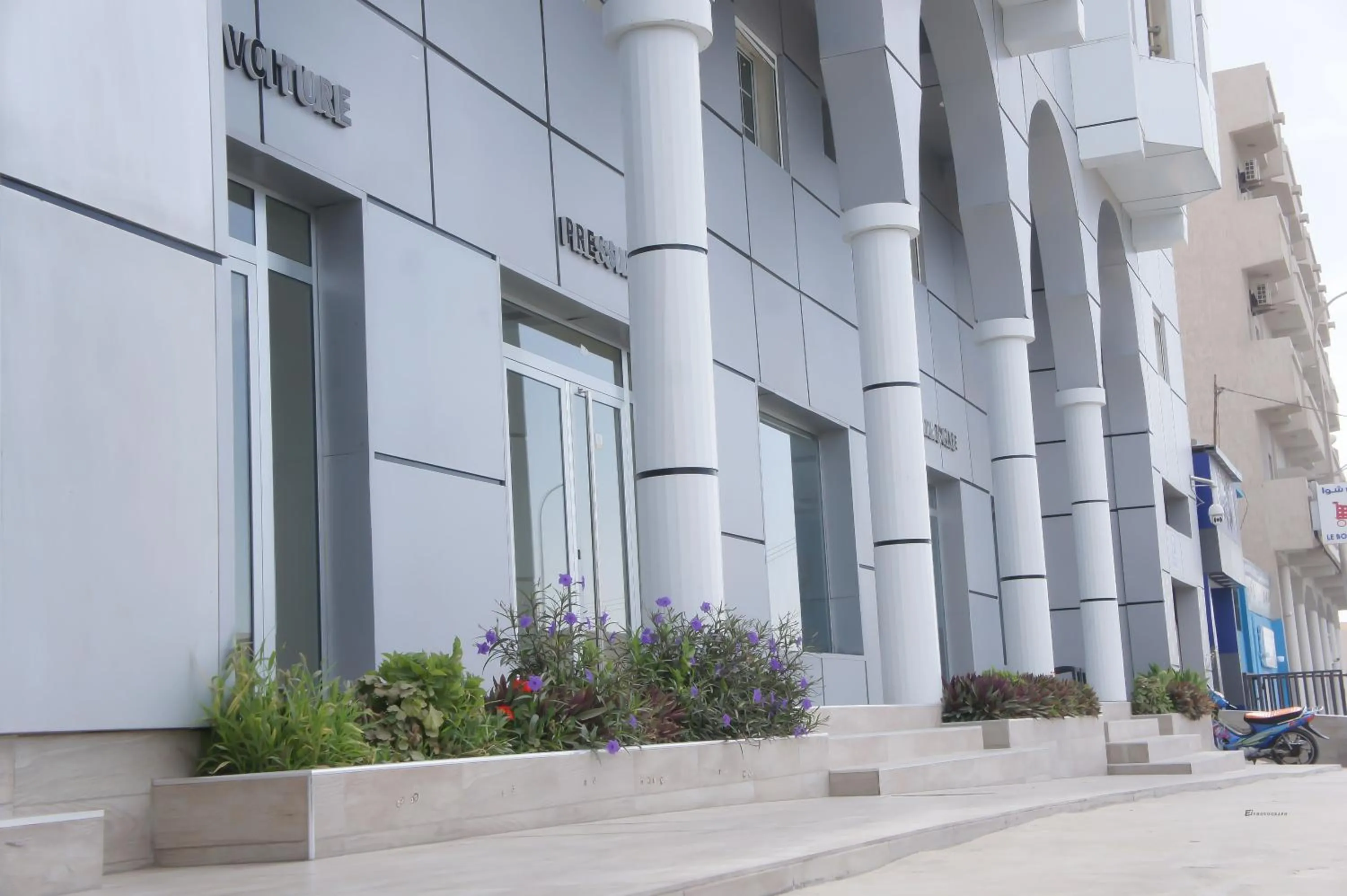 Property building in Valencia Hôtel & Appartements