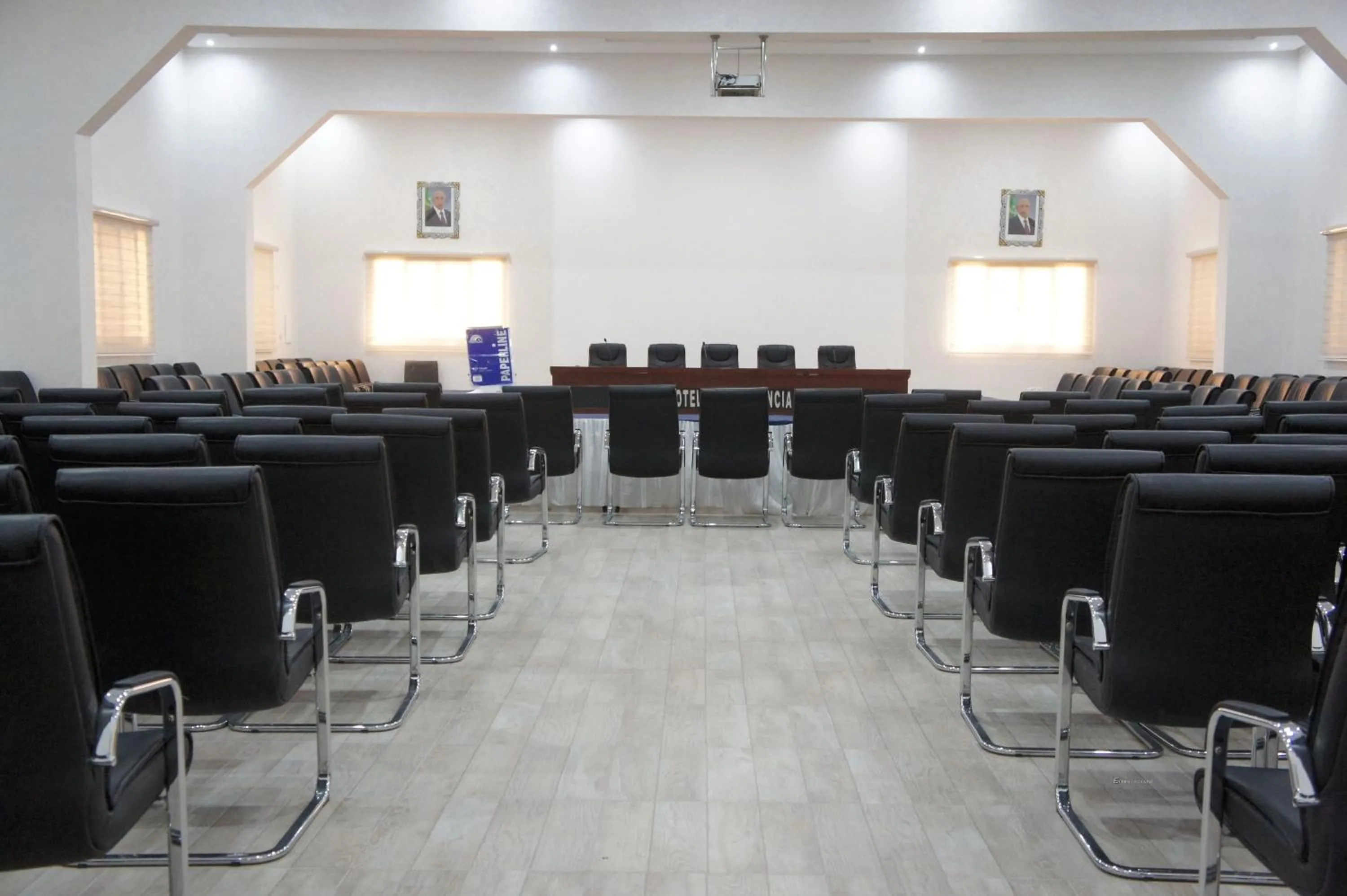 Business facilities in Valencia Hôtel & Appartements