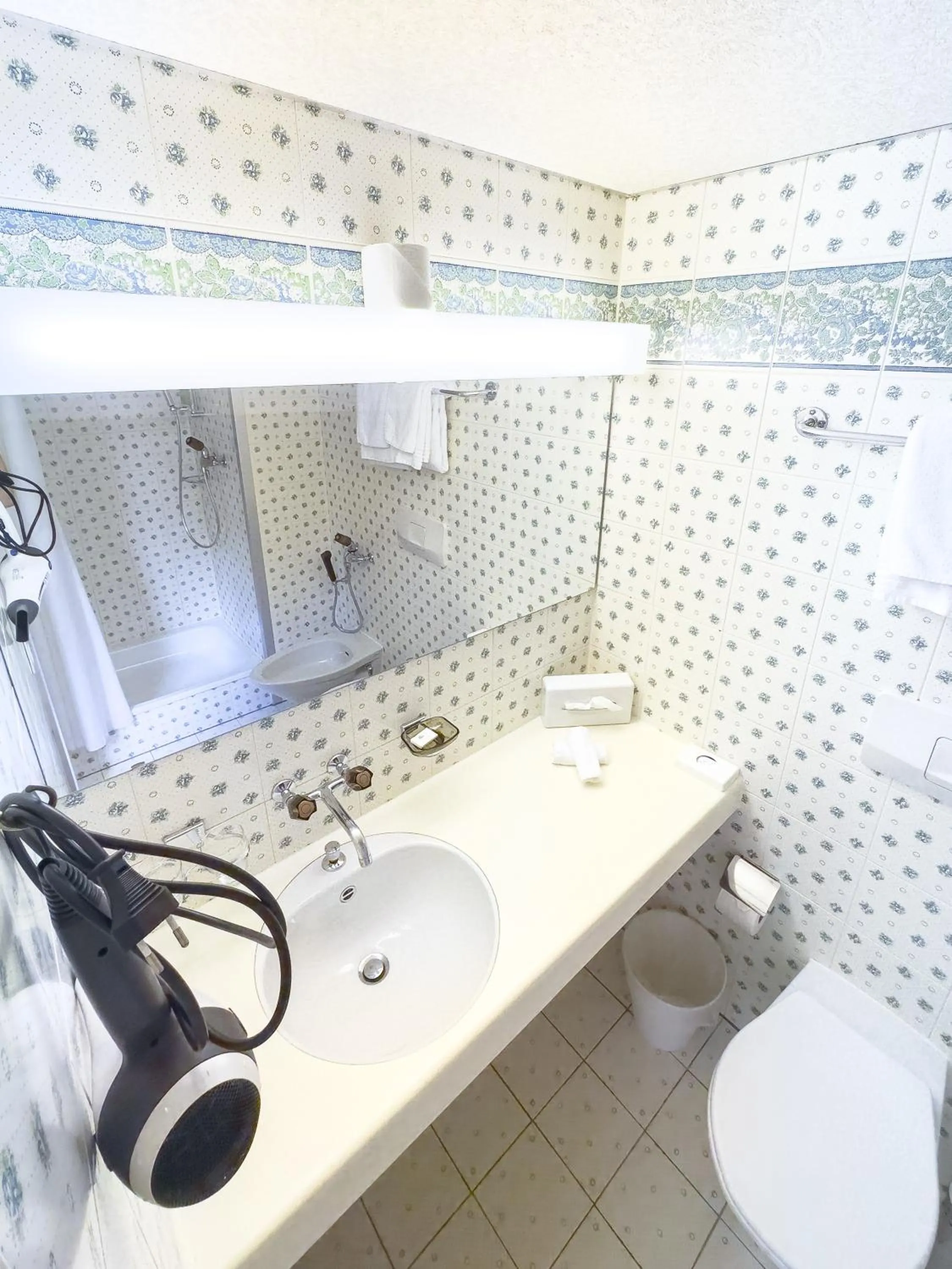 Bathroom in Hotel Sternen Unterwasser