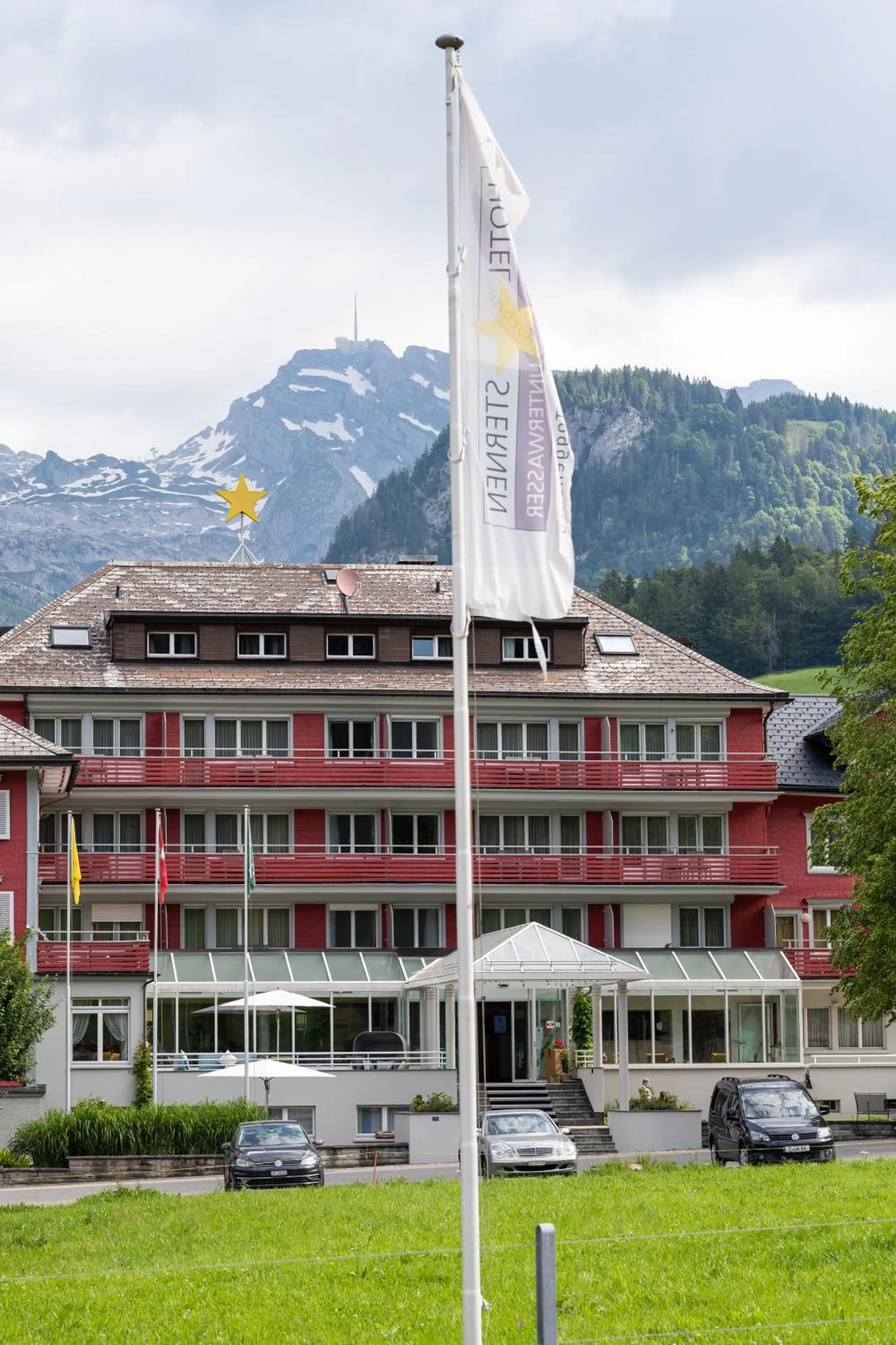 Mountain view in Hotel Sternen Unterwasser