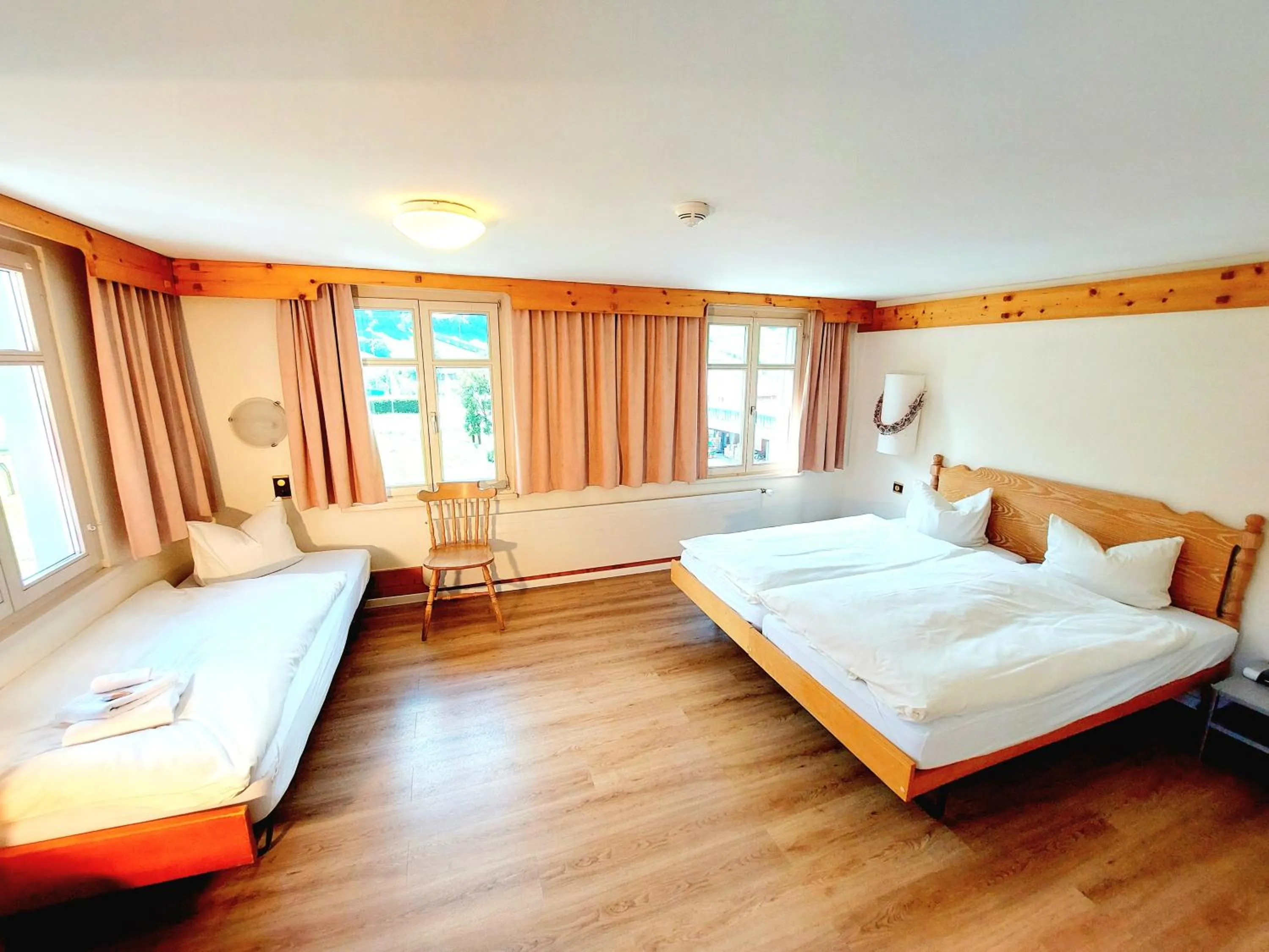 Photo of the whole room, Bed in Hotel Sternen Unterwasser