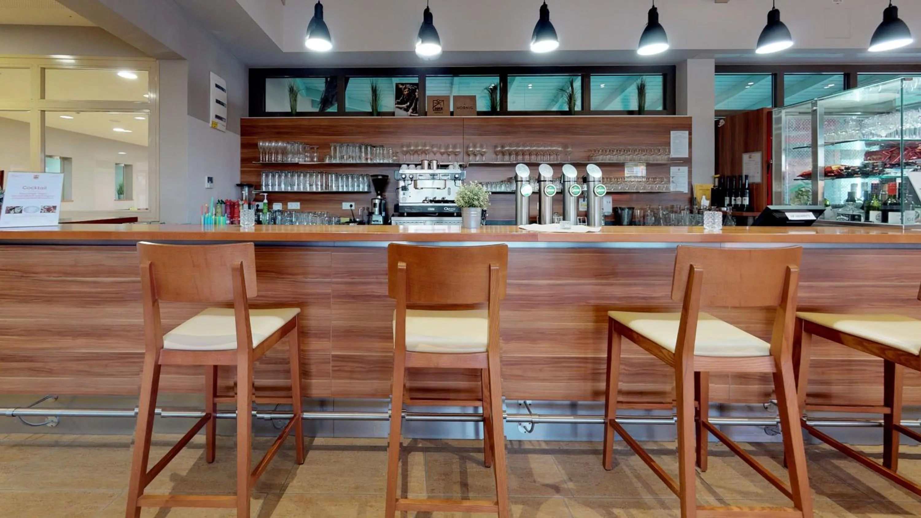 Lounge or bar in Vulkán Wellness Hotel & Camping