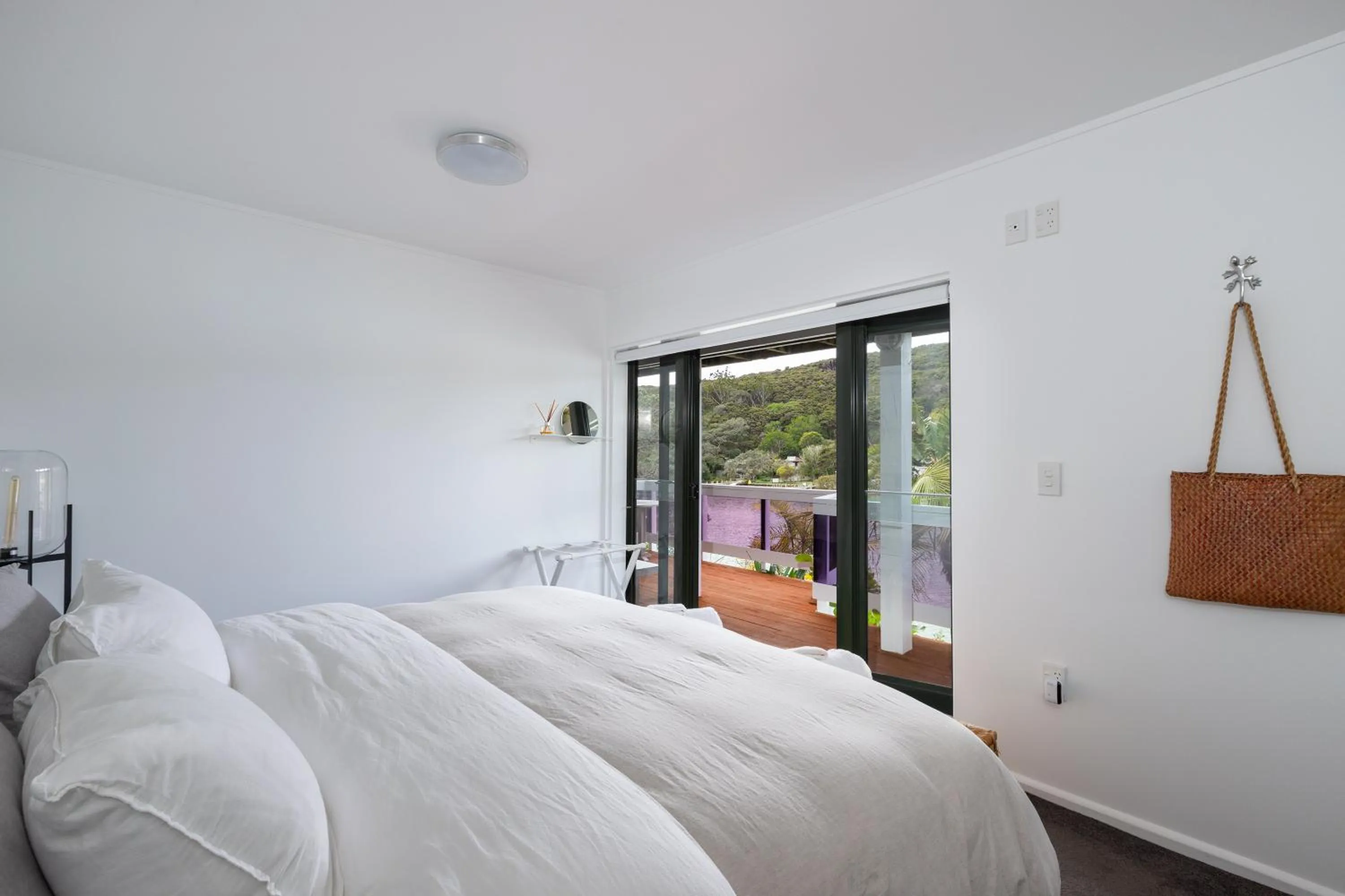 Bedroom, Bed in Kawau Lodge Boutique Resort