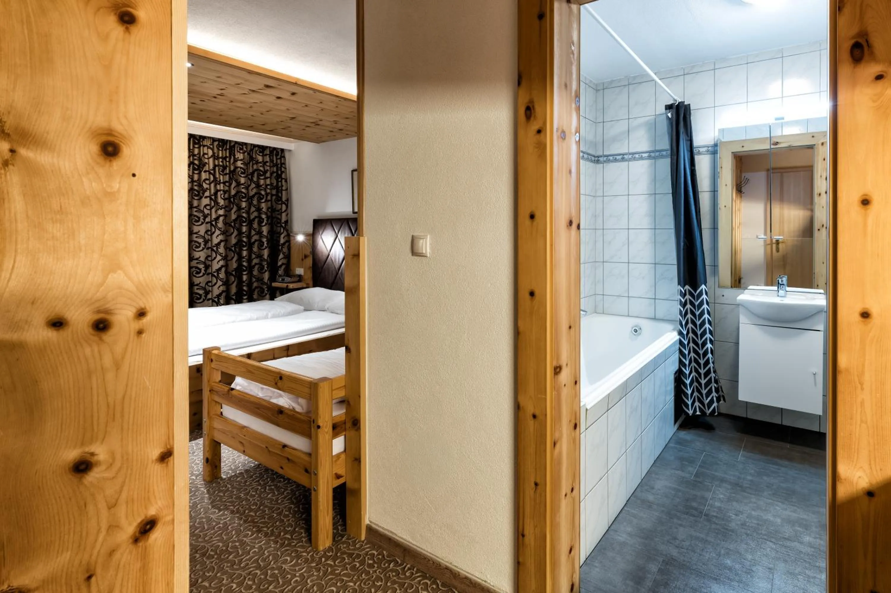 Bathroom, Bed in Appartementanlage Kerber
