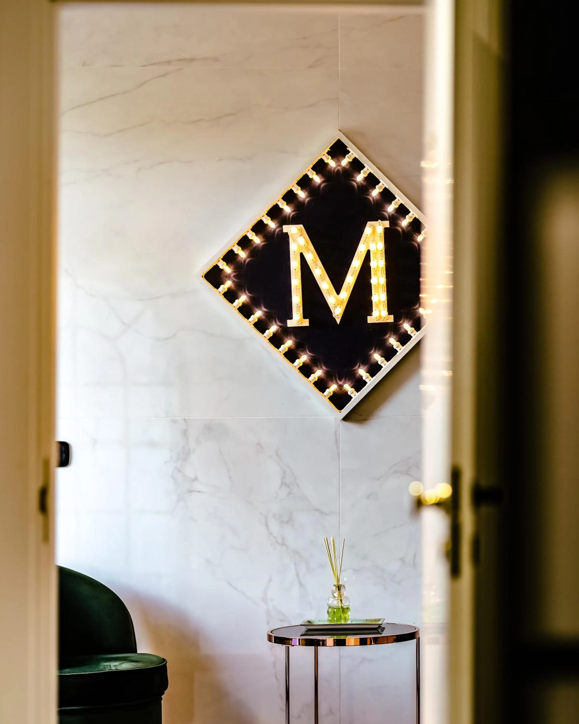 Logo/Certificate/Sign in Marmur luxury room