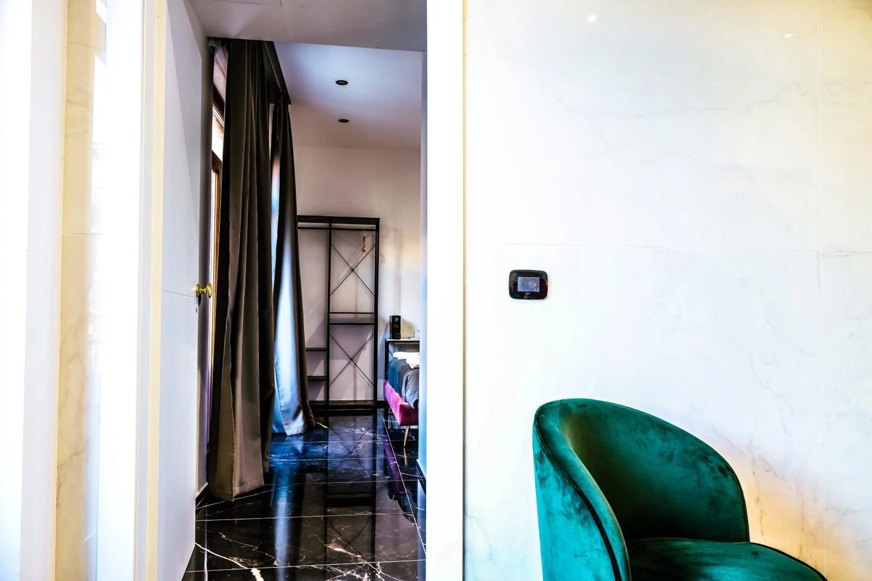 Living room, Bed in Marmur luxury room