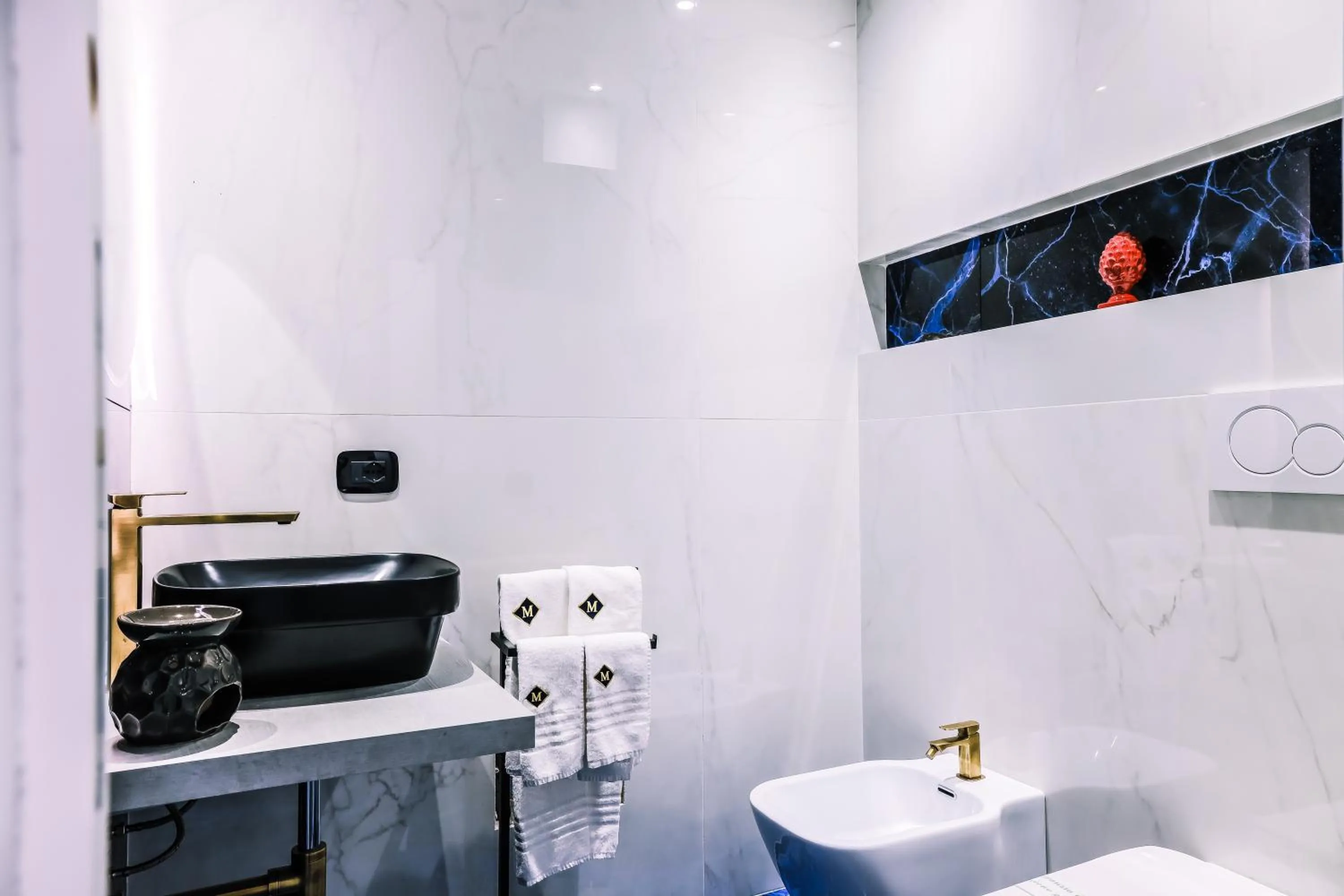 Bathroom in Marmur luxury room