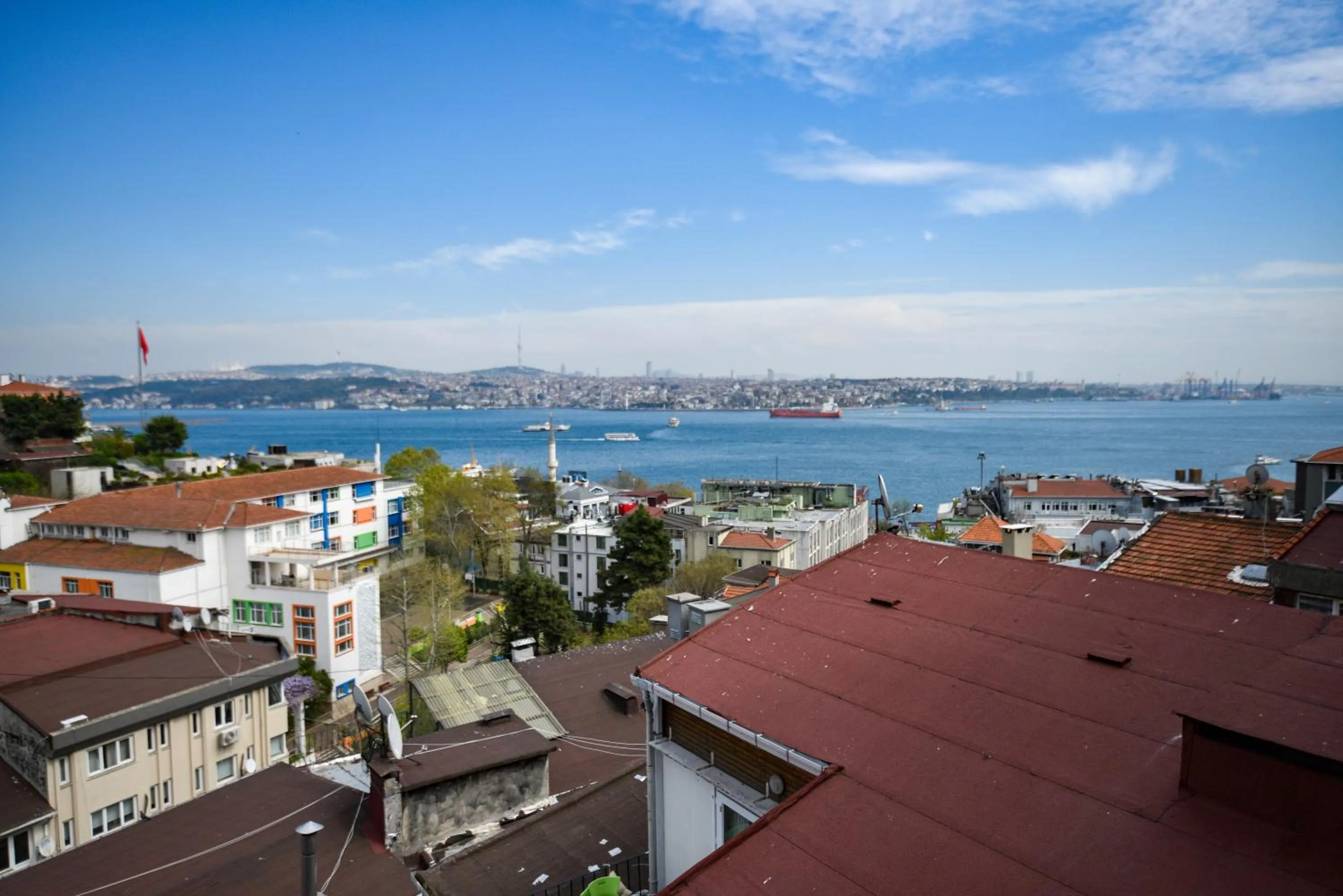 Day in Cihangir by Aydin Suite Hotel