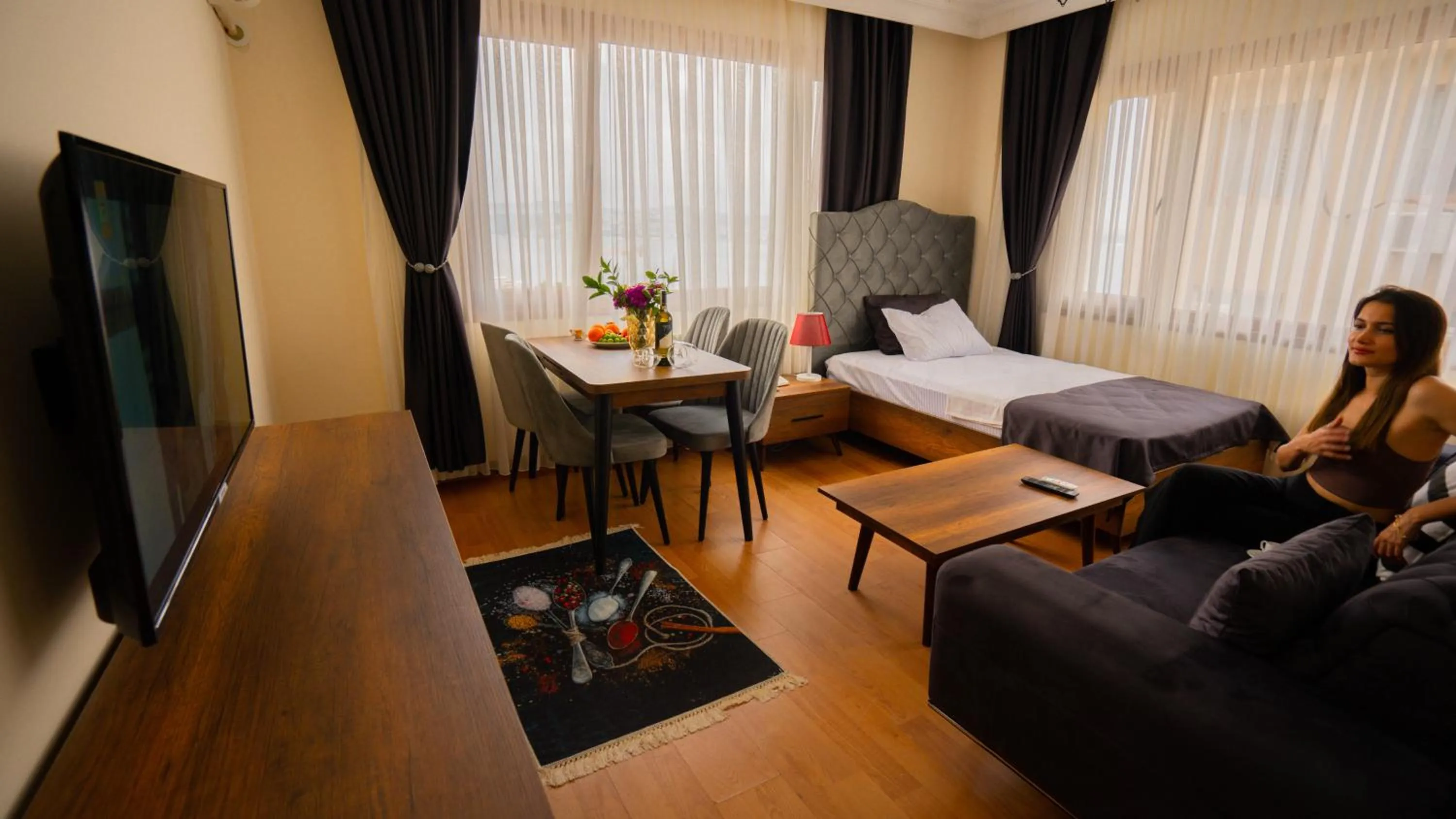 Photo of the whole room, Bed in Cihangir by Aydin Suite Hotel