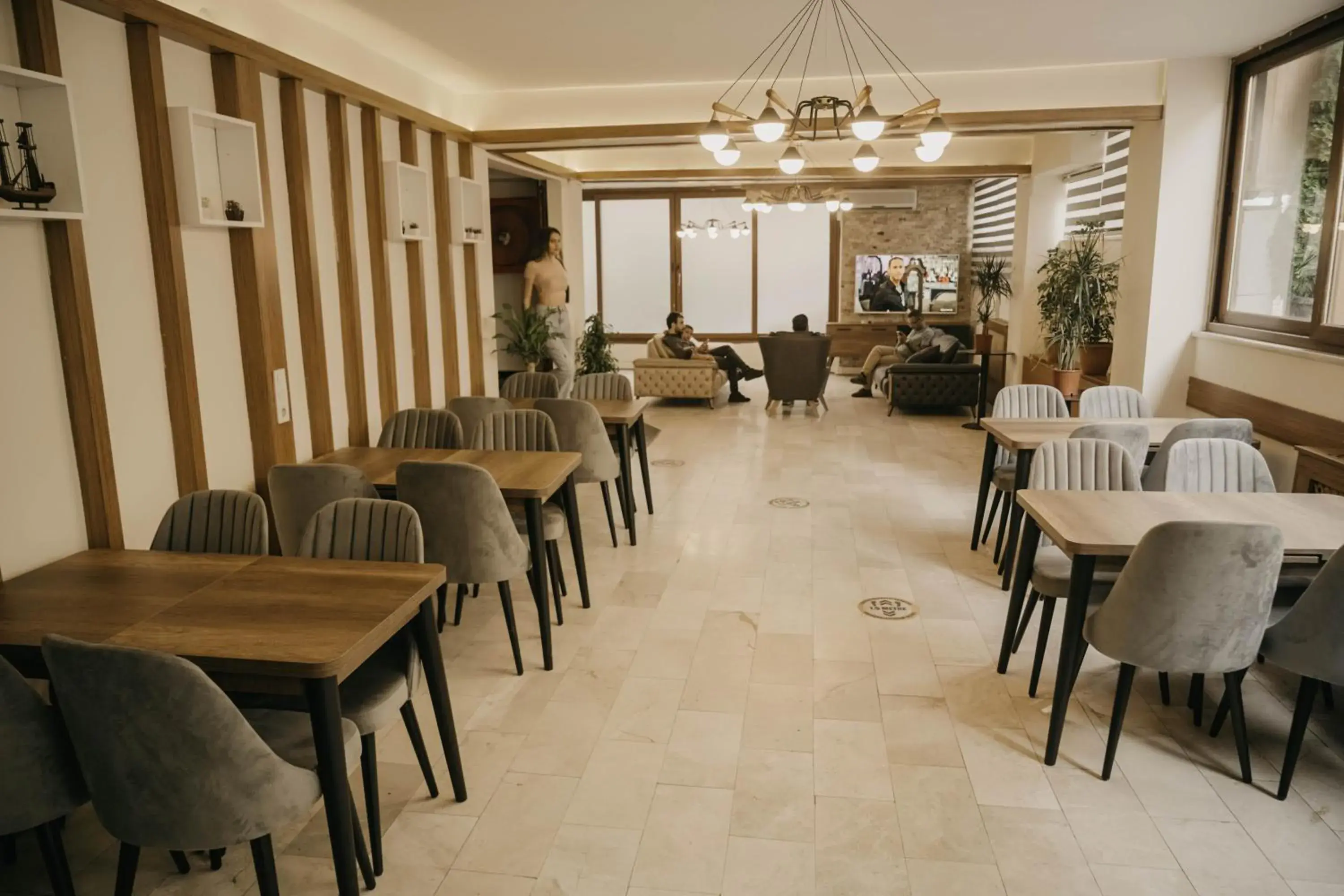 Restaurant/places to eat in Cihangir by Aydin Suite Hotel Restaurant/places to eat in Cihangir by Aydin Suite Hotel