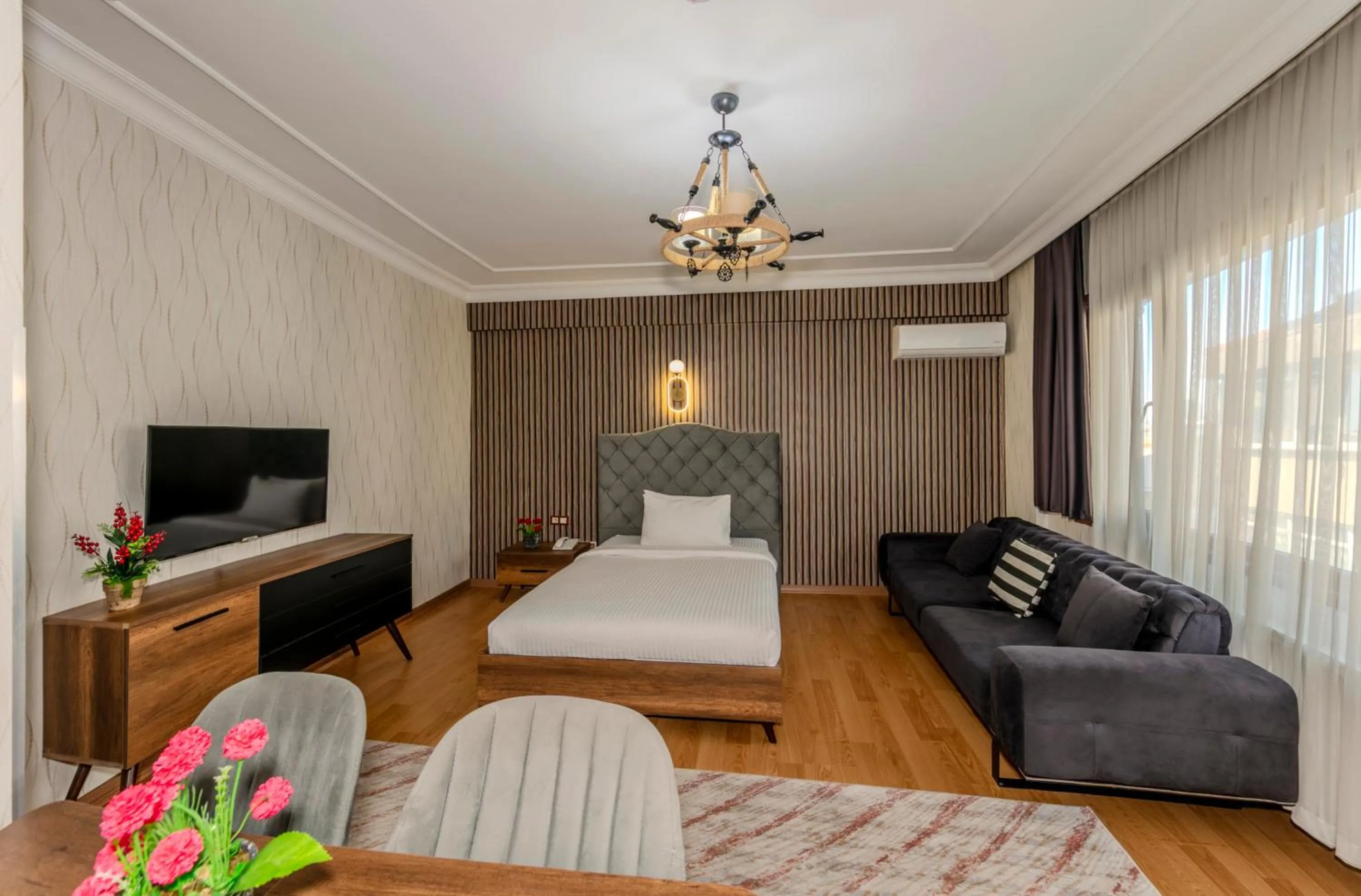 Communal lounge/ TV room, Bed in Istanbul Galata Port Modern Suite & Apartments Taksim