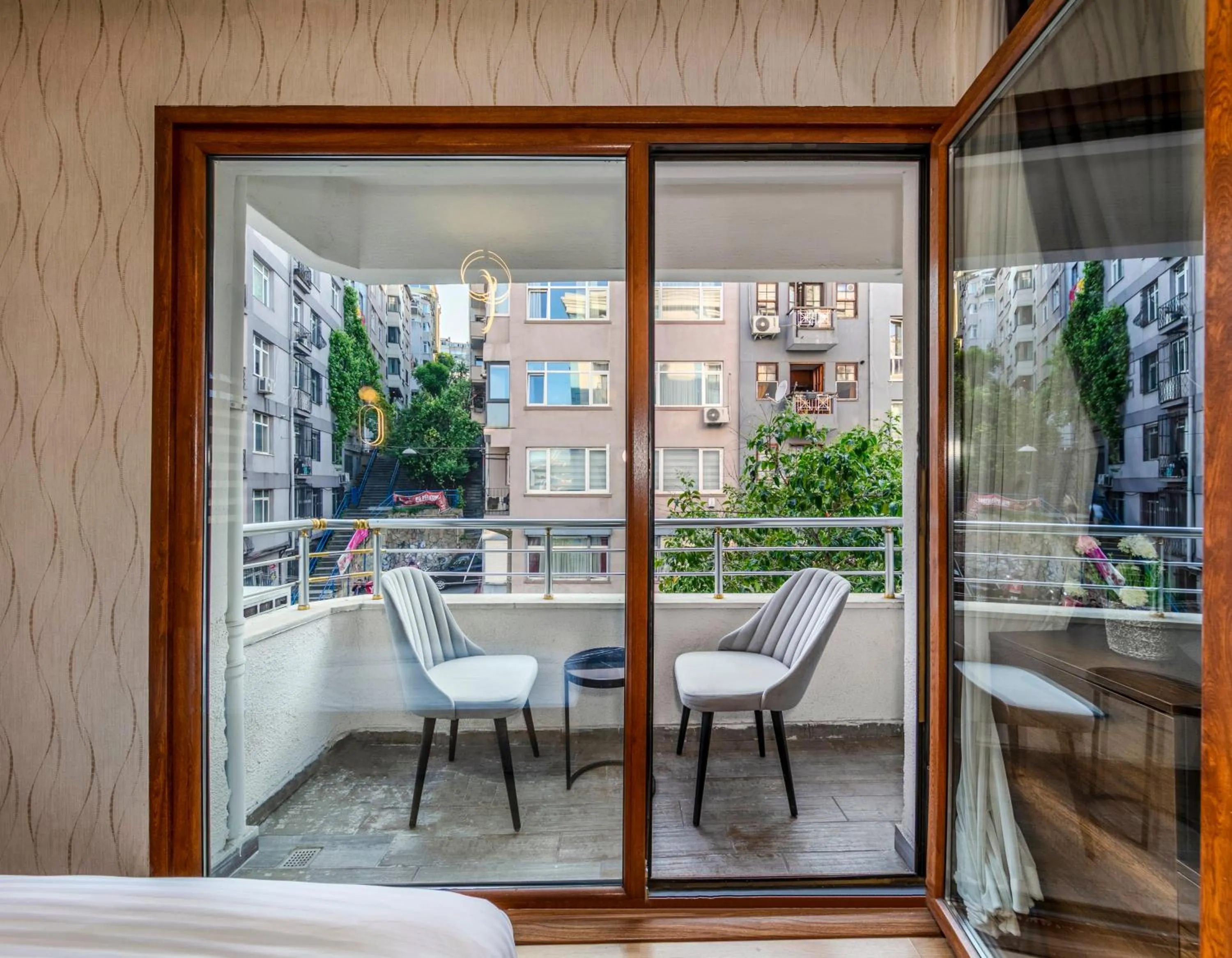 Balcony/Terrace in Istanbul Galata Port Modern Suite & Apartments Taksim