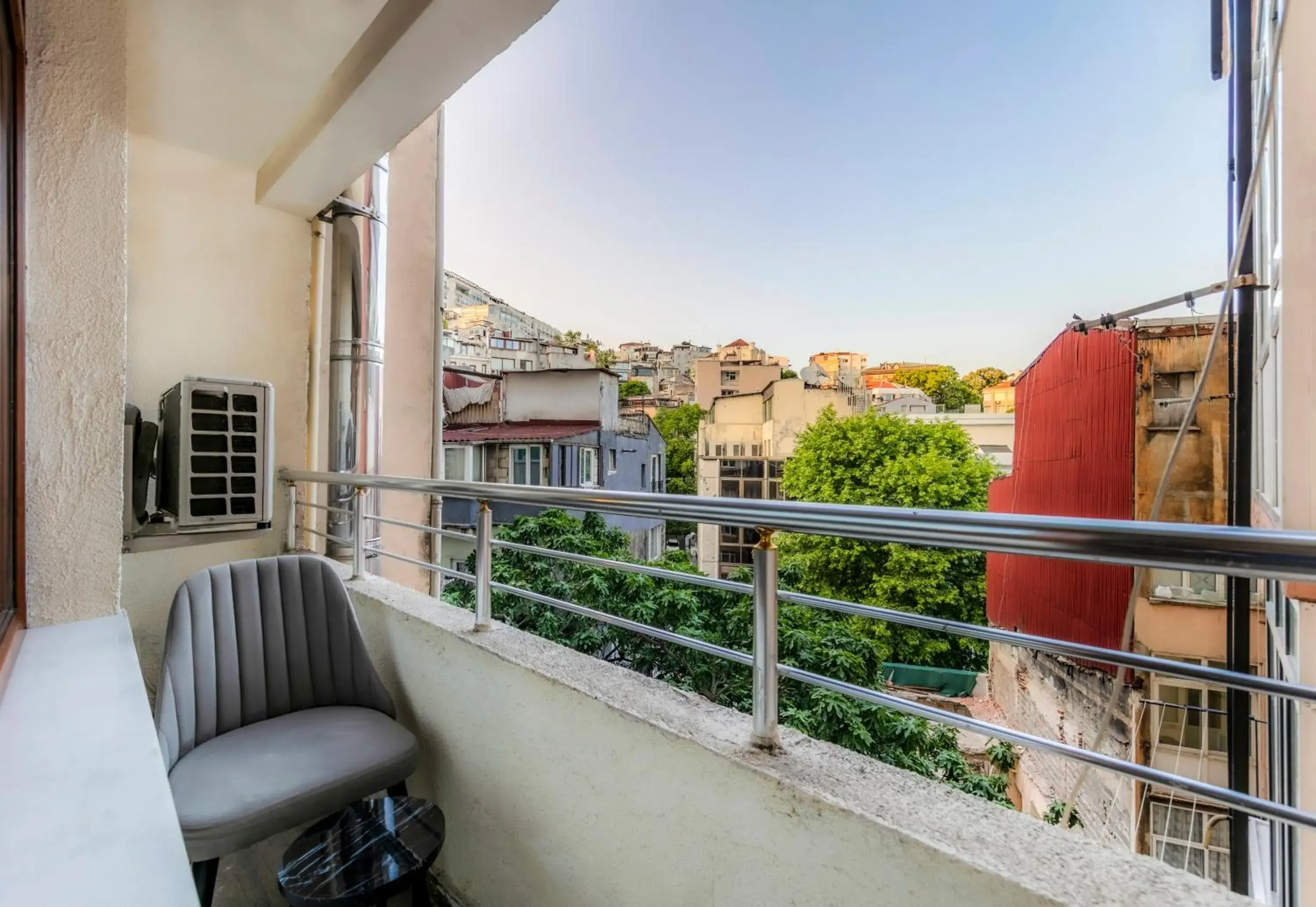 Property building in Istanbul Galata Port Modern Suite & Apartments Taksim Property building in Istanbul Galata Port Modern Suite & Apartments Taksim