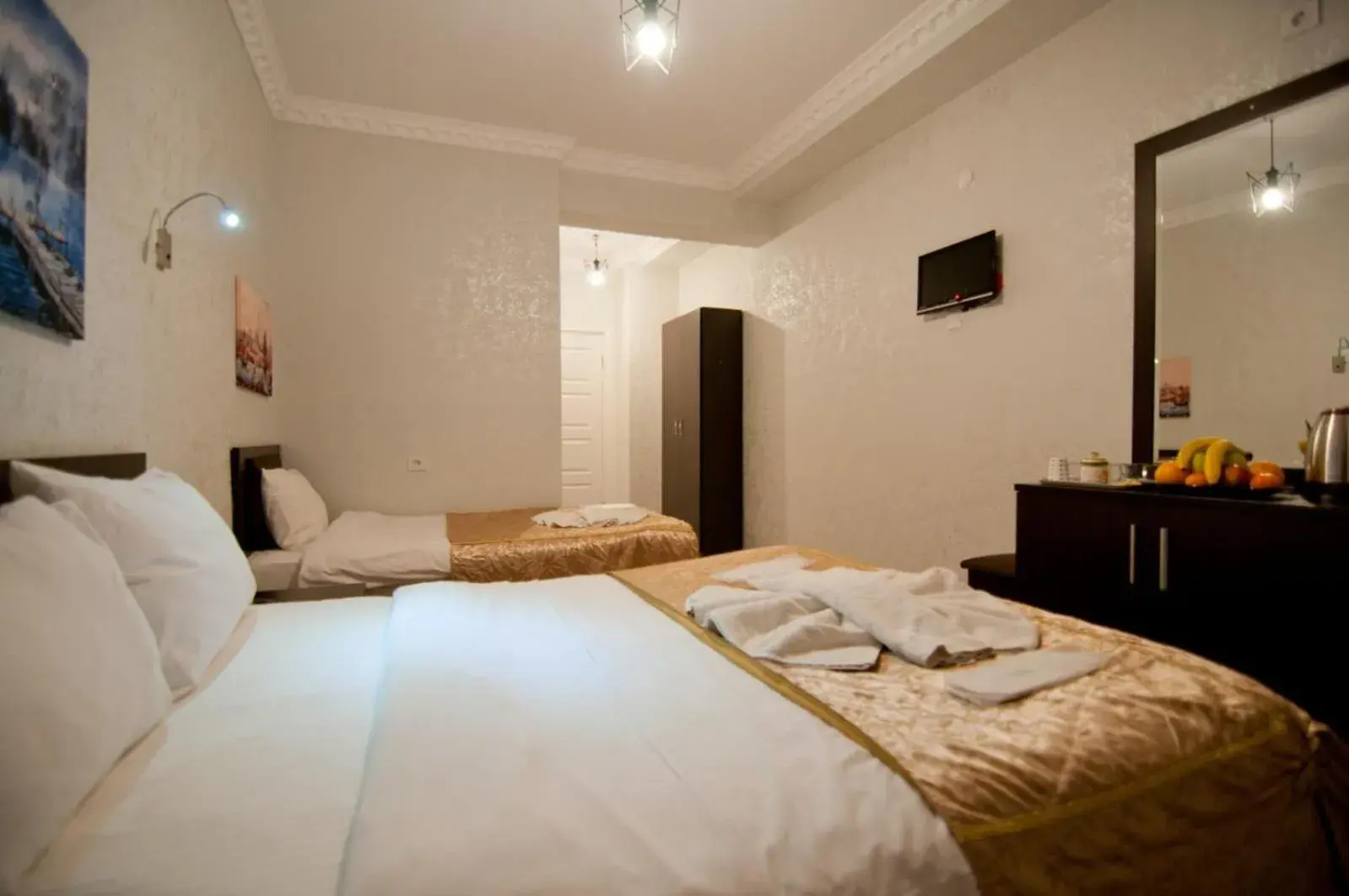 Standard Triple Room in Golden Horn Life Hotel Standard Triple Room in Golden Horn Life Hotel