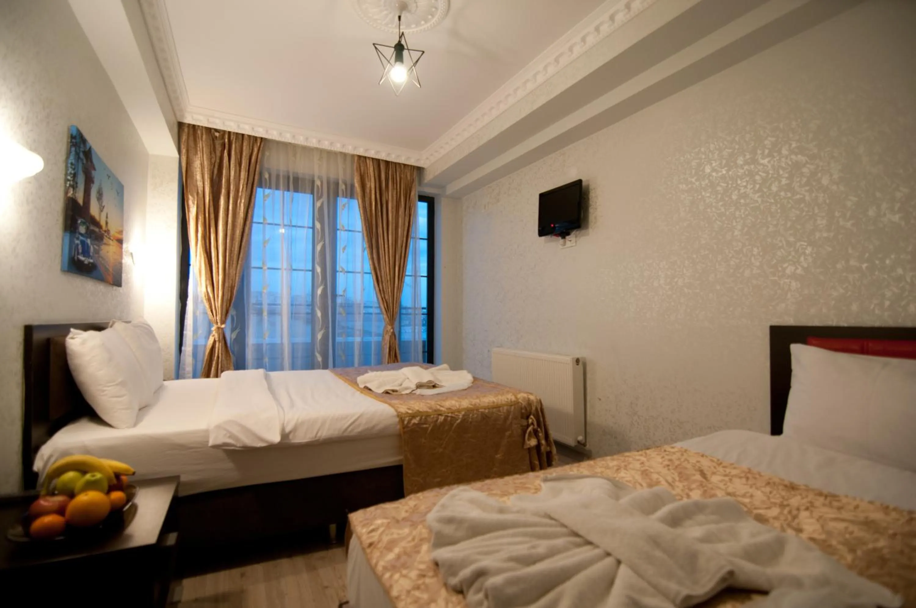 Sea view, Bed in Golden Horn Life Hotel