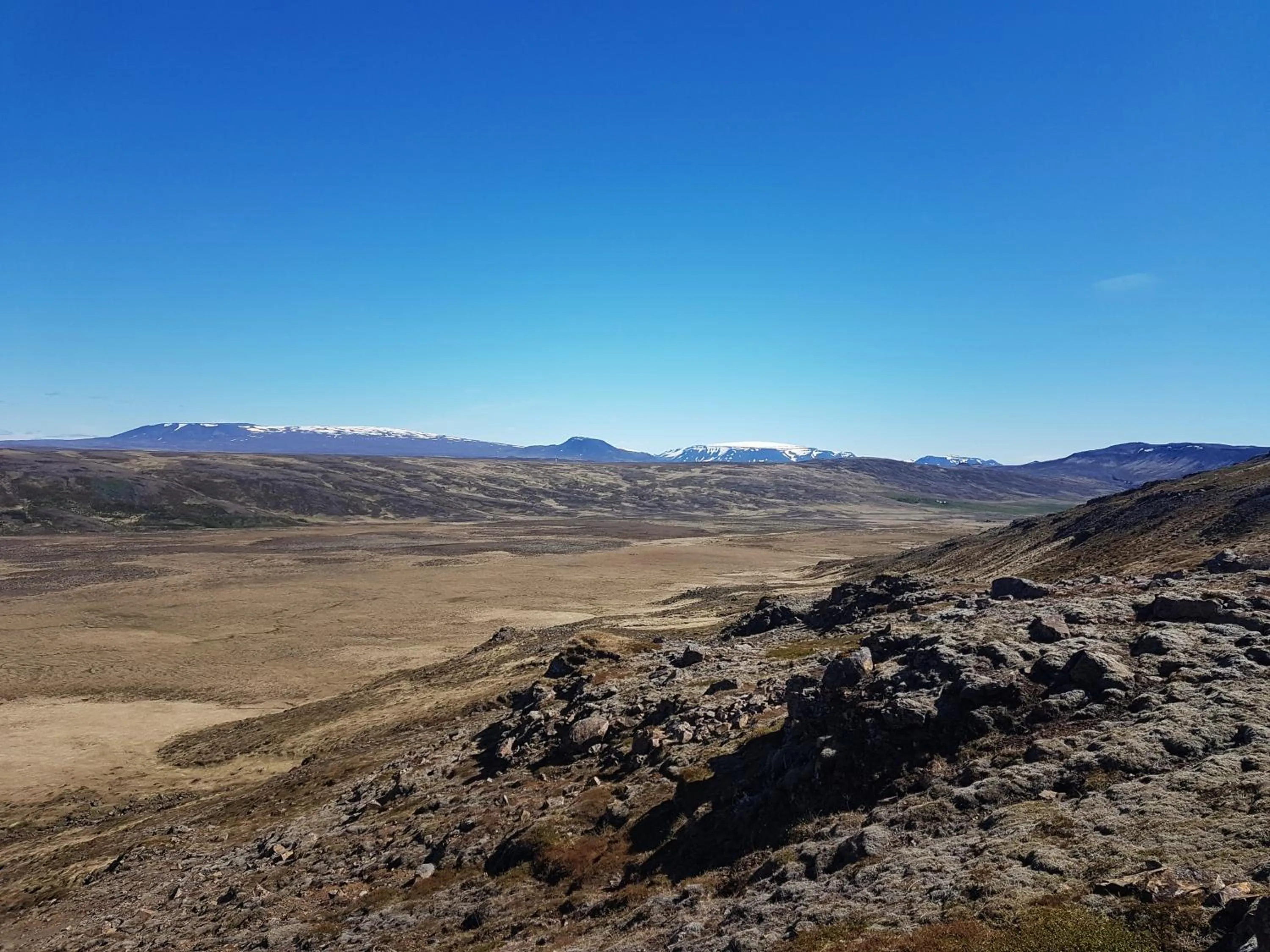 Natural landscape in Basalt Hotel