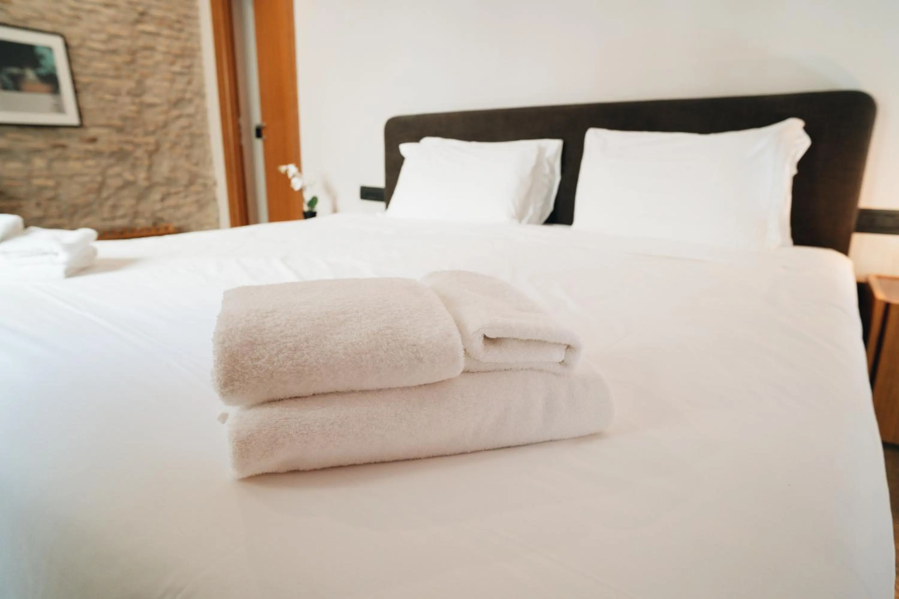 Bed in DownTown Boutique House - CA Domus Collection