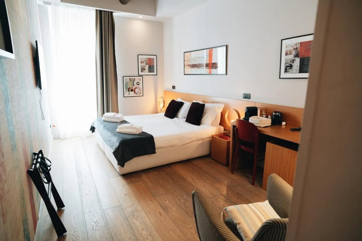 Bed in DownTown Boutique House - CA Domus Collection