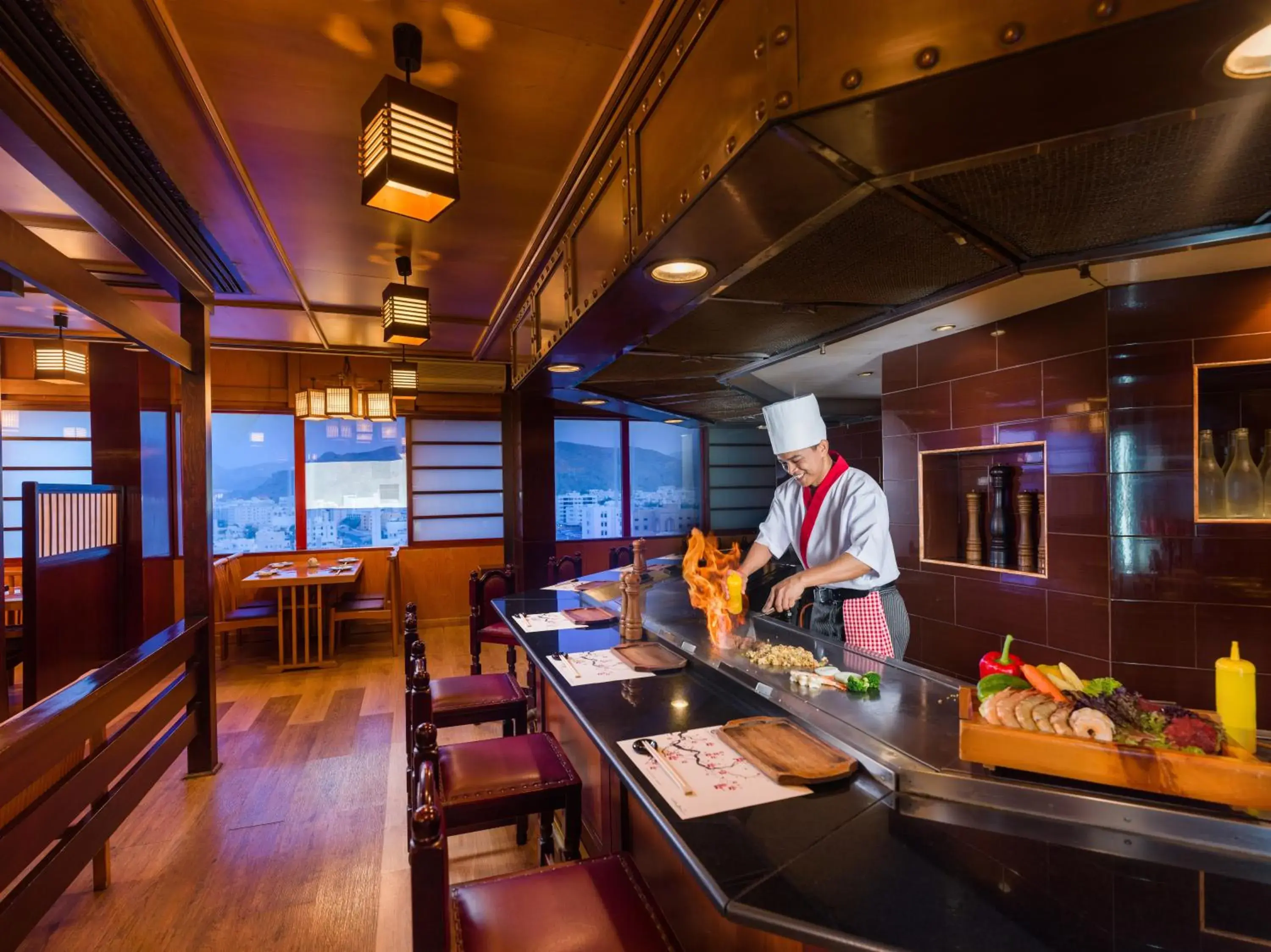 Restaurant/places to eat in Al Falaj Hotel Restaurant/places to eat in Al Falaj Hotel