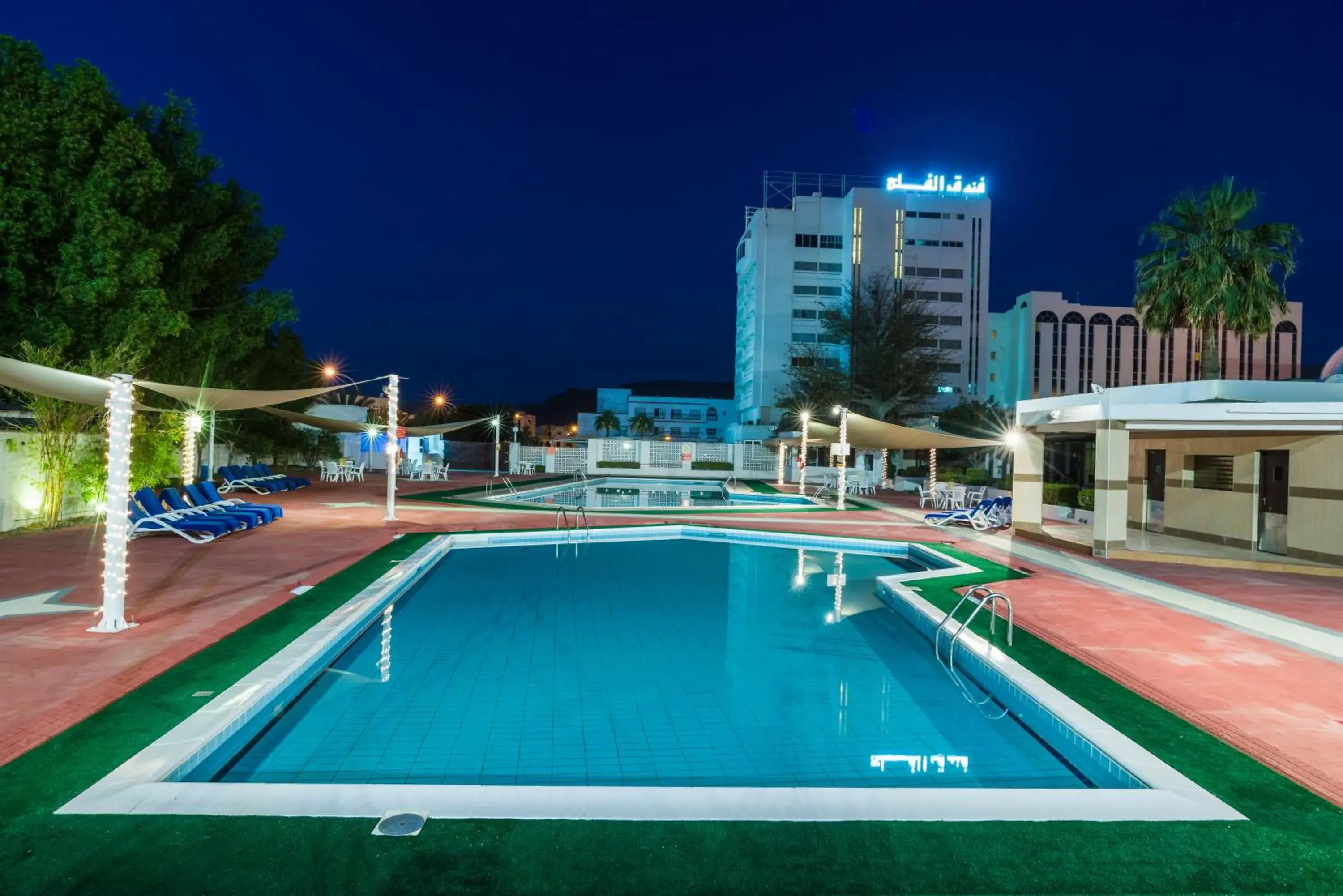Swimming pool in Al Falaj Hotel Swimming pool in Al Falaj Hotel