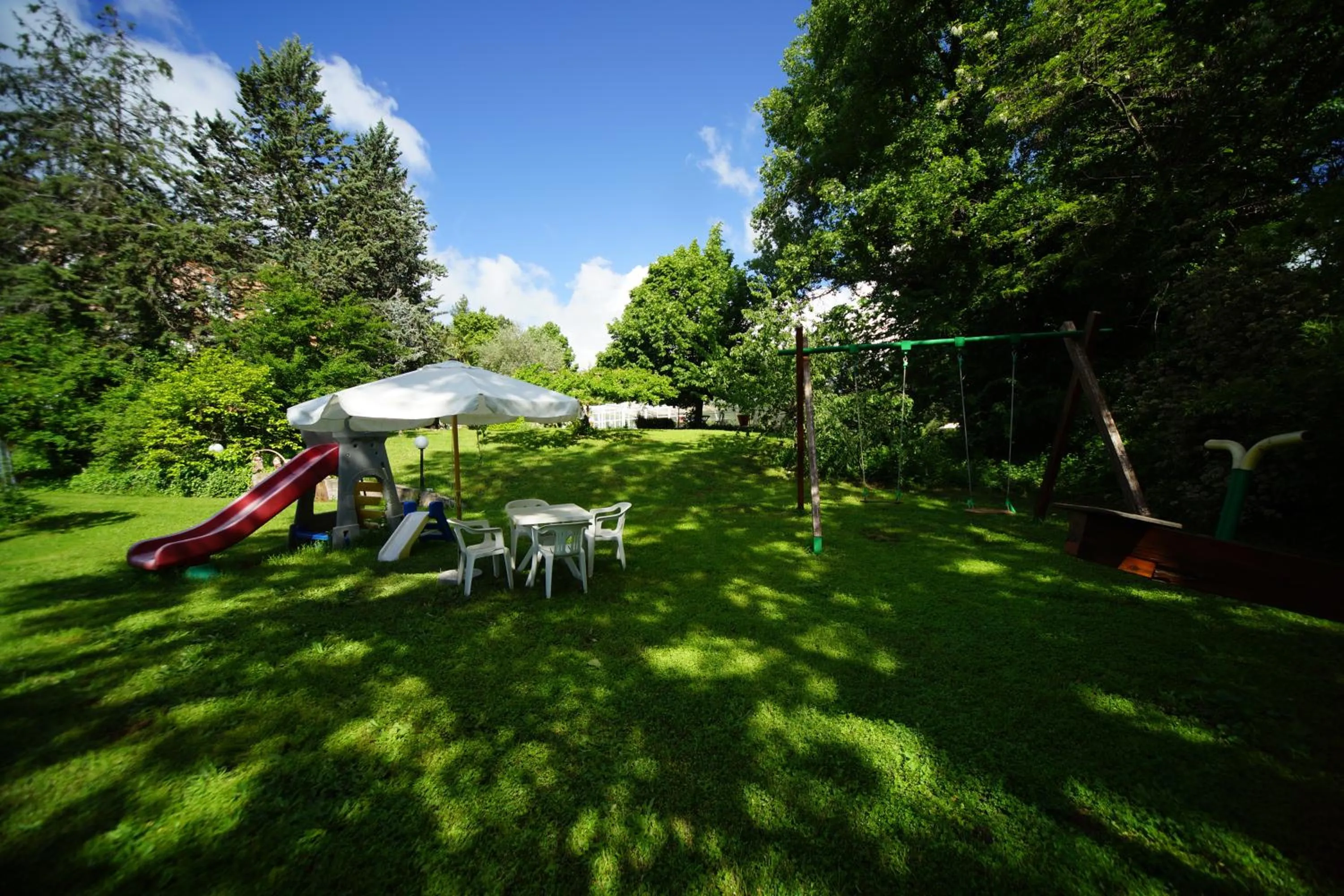 Children play ground in King Hotel