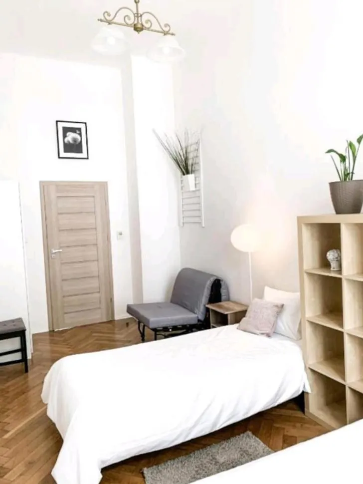 Bed in Gallys Apartments