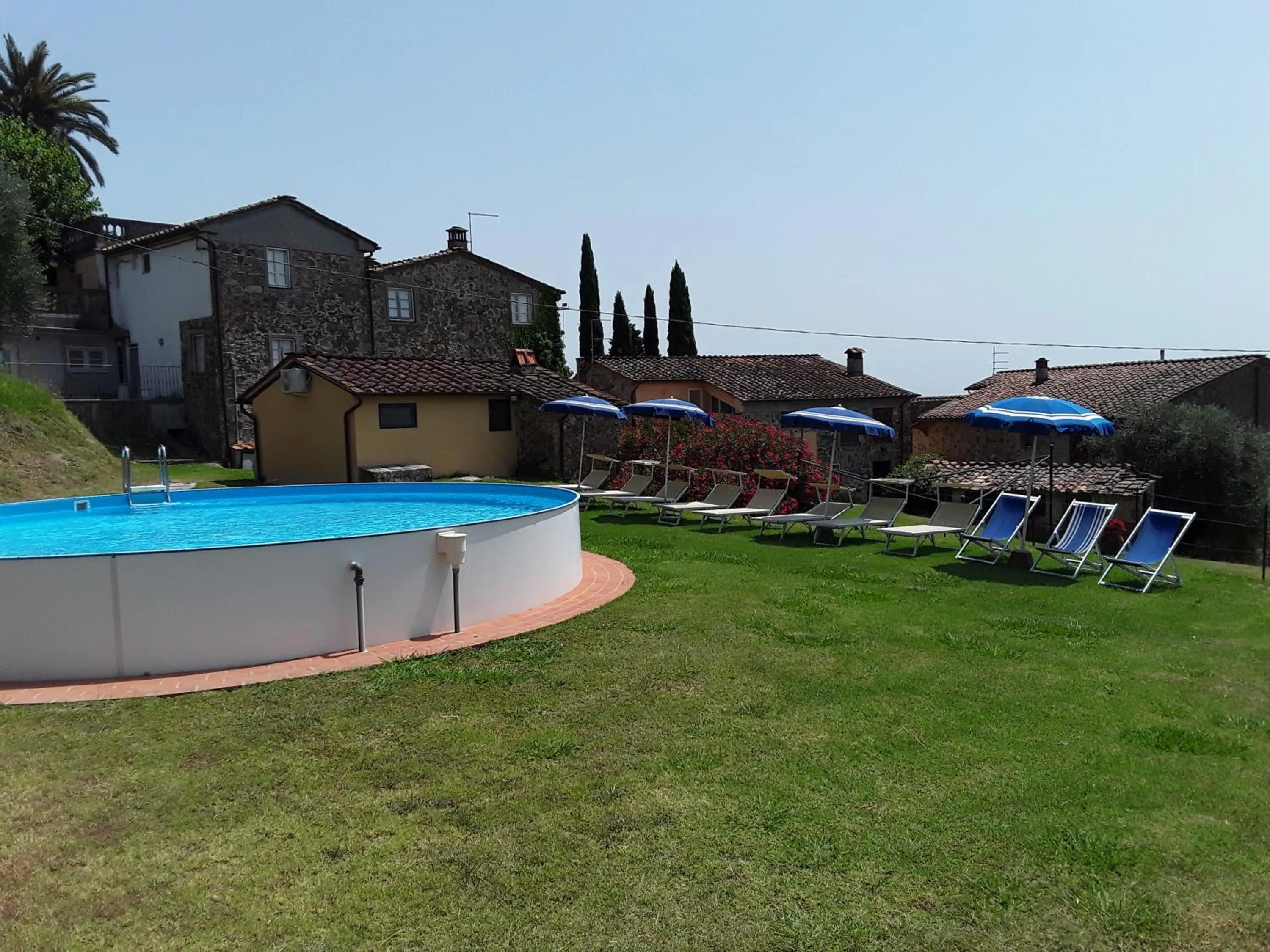 Swimming pool in Fattoria di Fubbiano