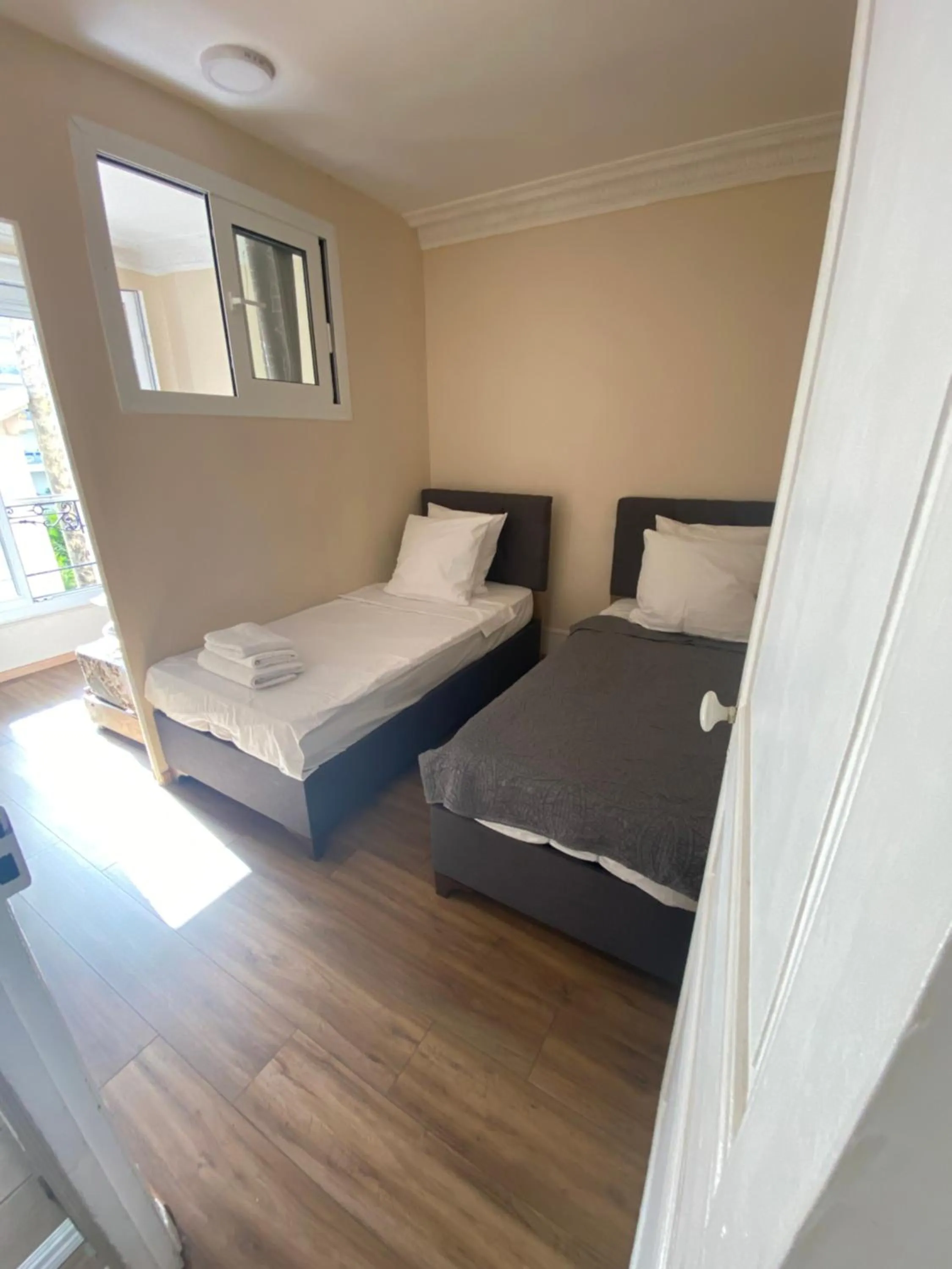 Bed in RENT APPART - La Garenne Colombes