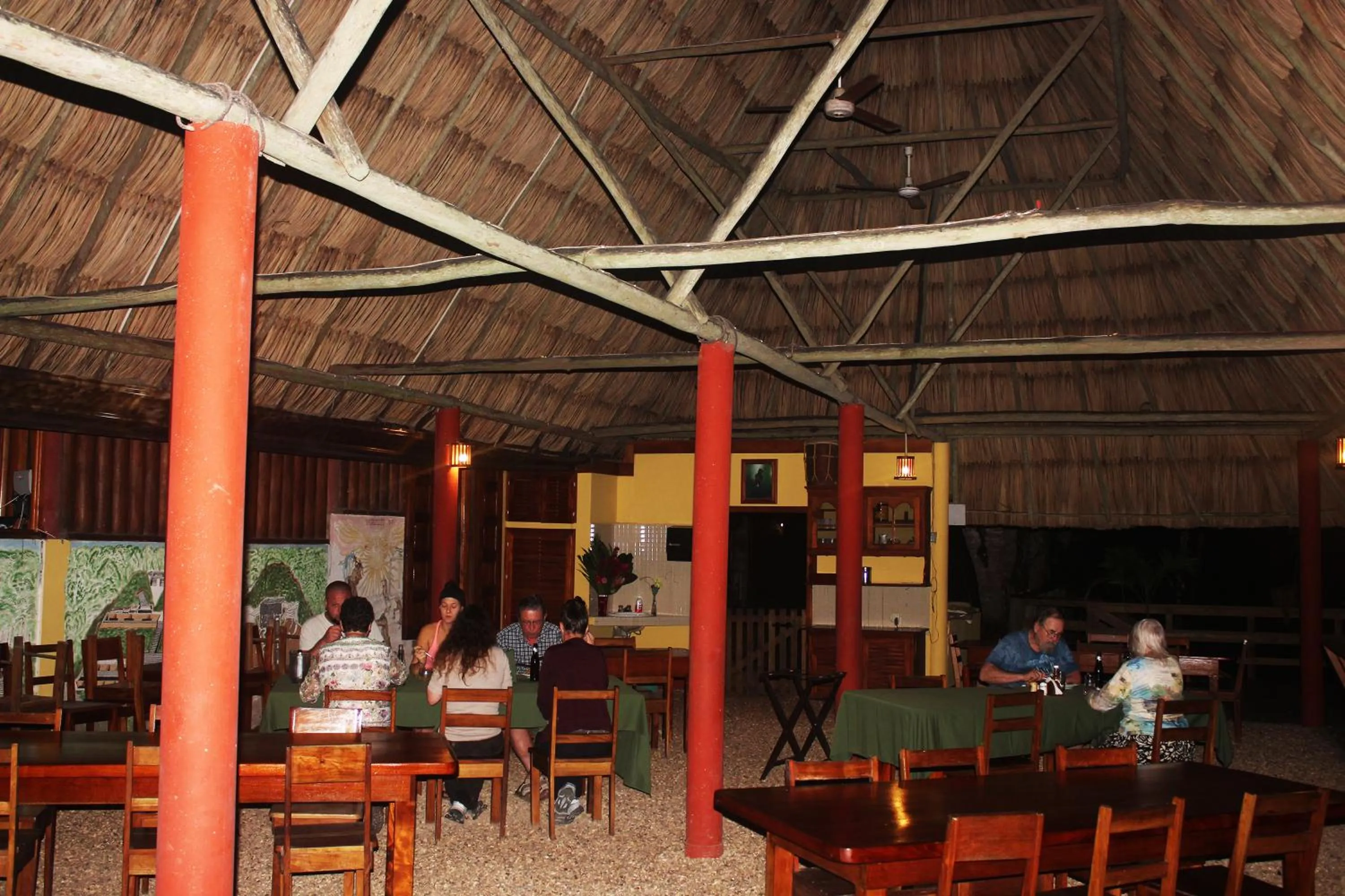 Food and drinks in Crystal Paradise Resort