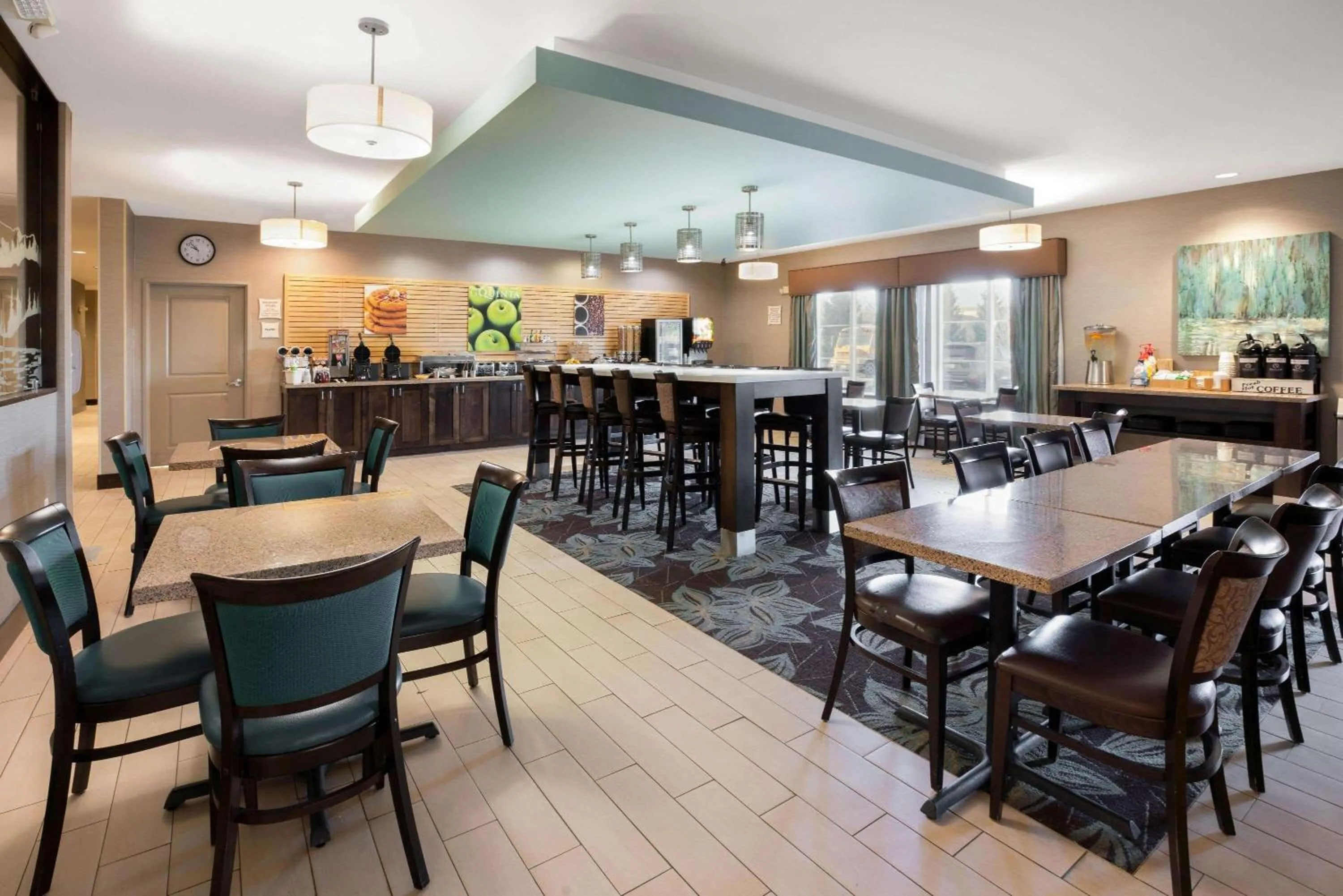 Restaurant/places to eat in La Quinta by Wyndham Bellingham